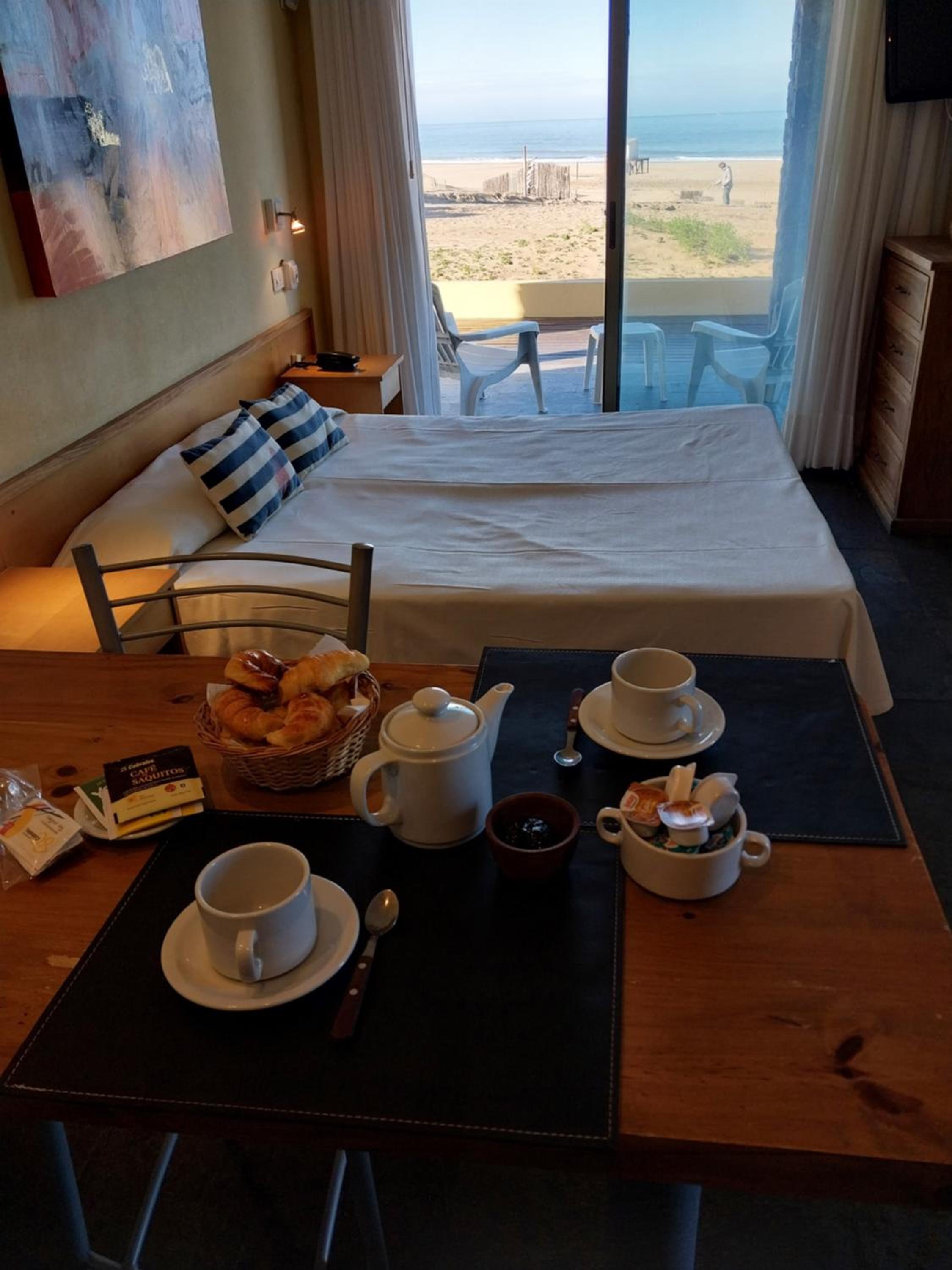 Apartment (2 Adults)