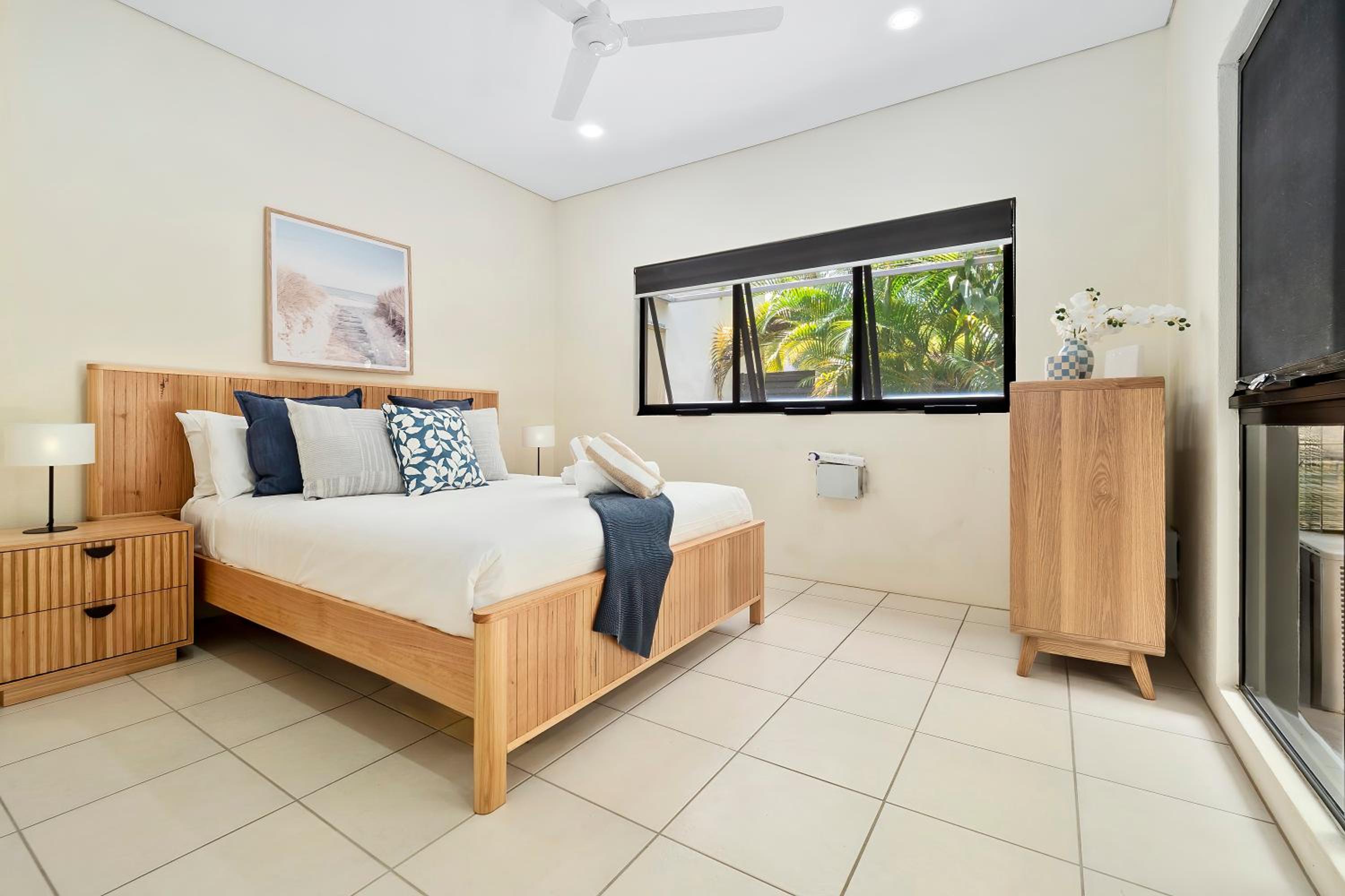 Three-Bedroom House photo 1
