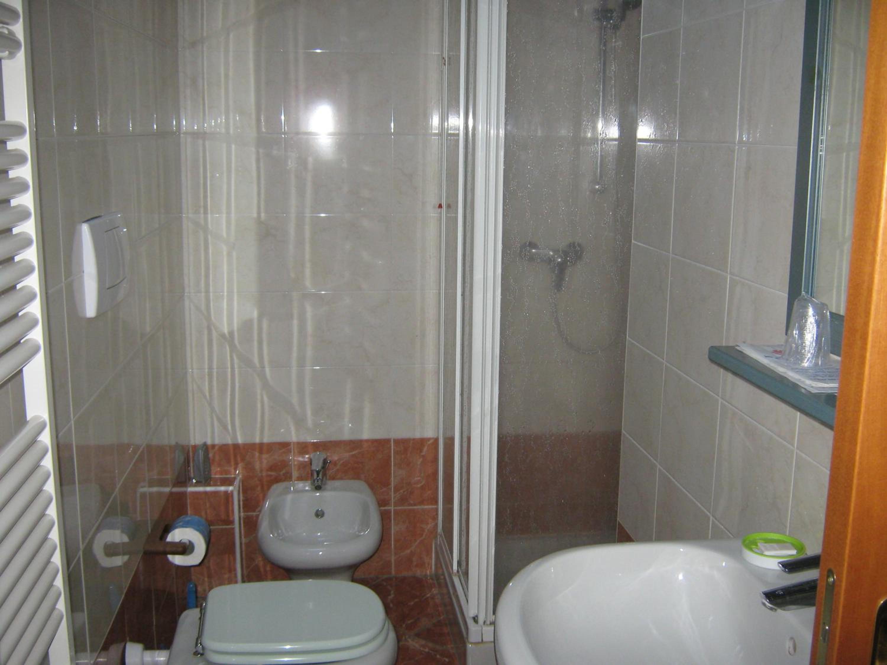 Double or Twin Room photo 3