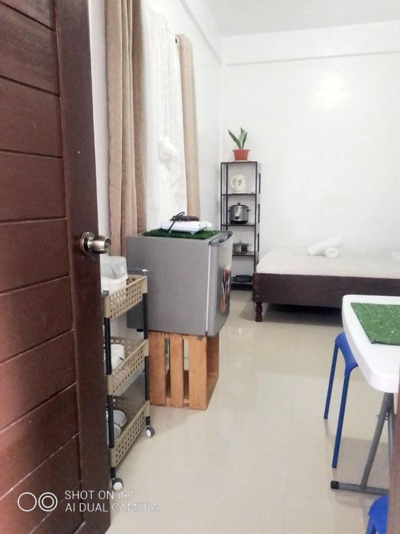 Double Room With Private Bathroom photo 2