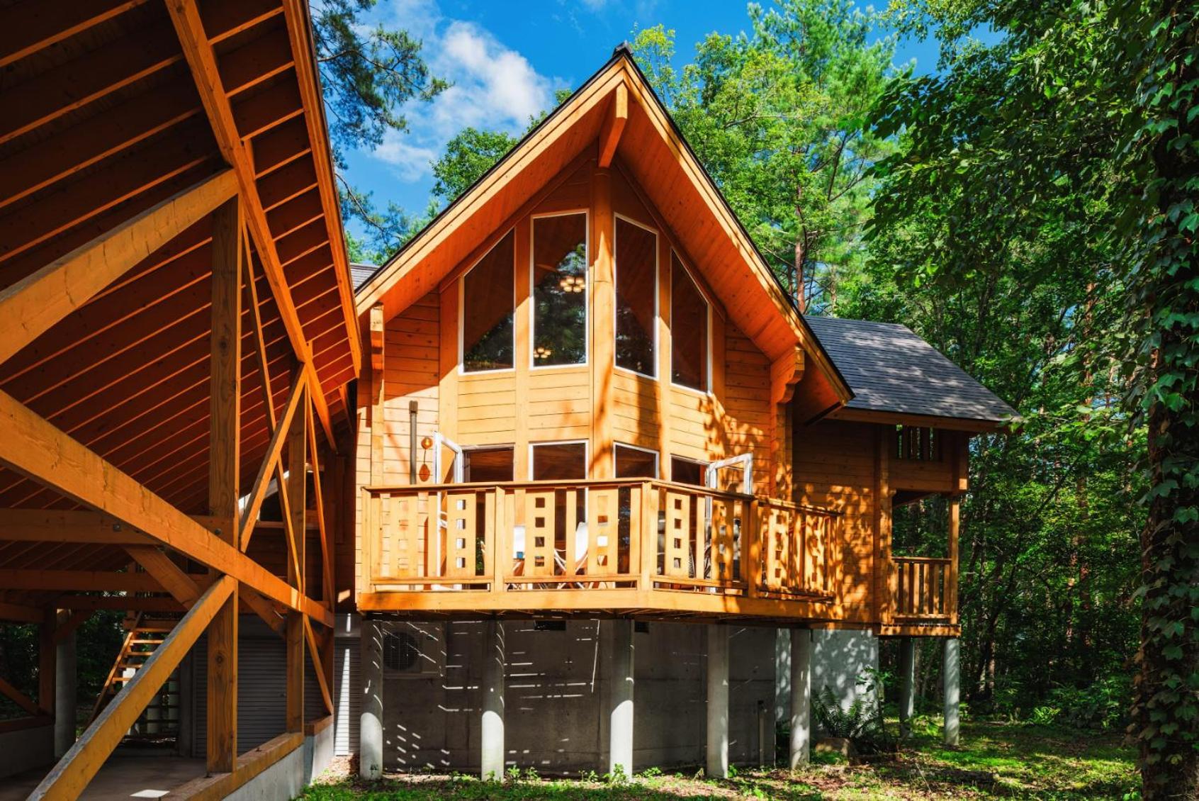 Three-Bedroom Chalet photo 2