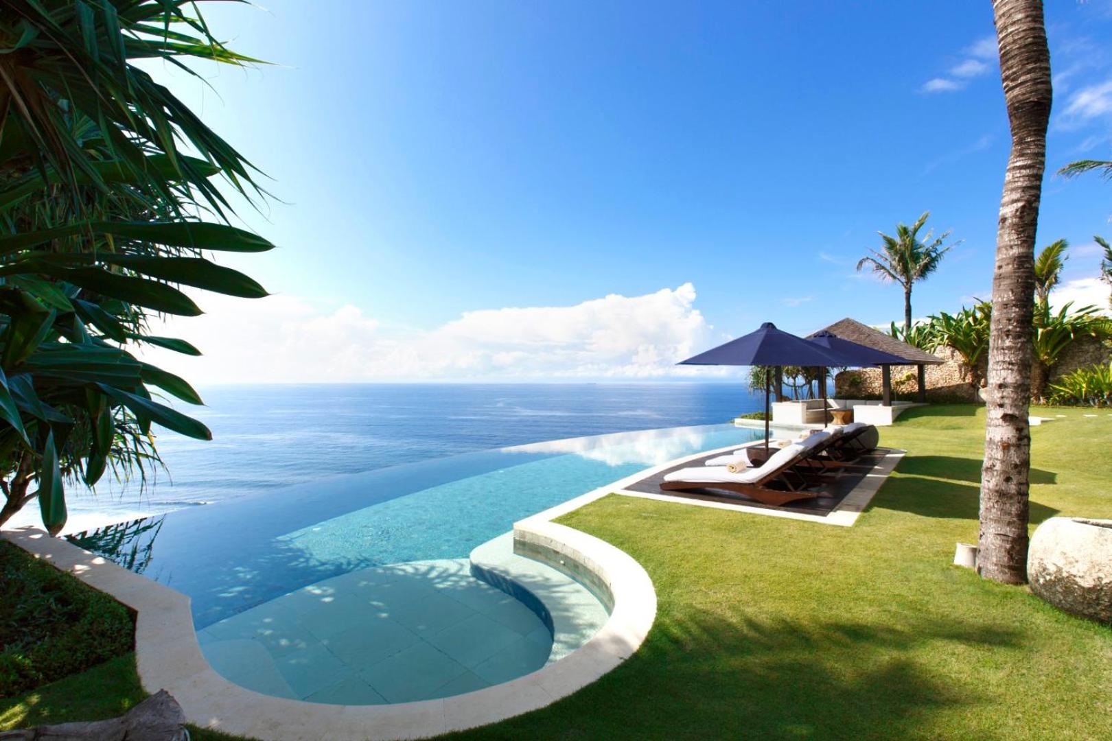 Villa Pawana - 5 Bedroom Luxury Ocean View Villa - Photo 15