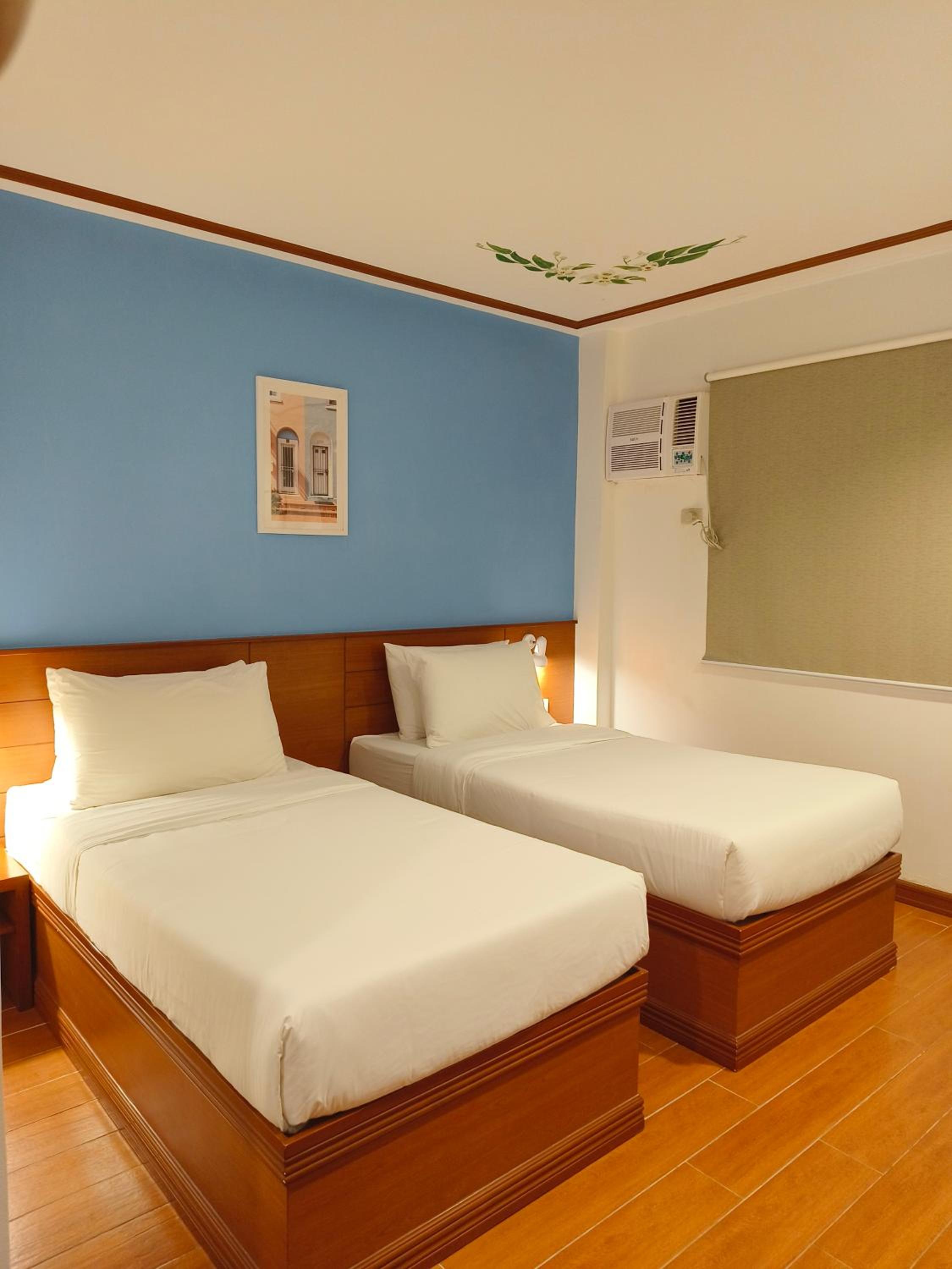 Deluxe Twin Room - Photo 1