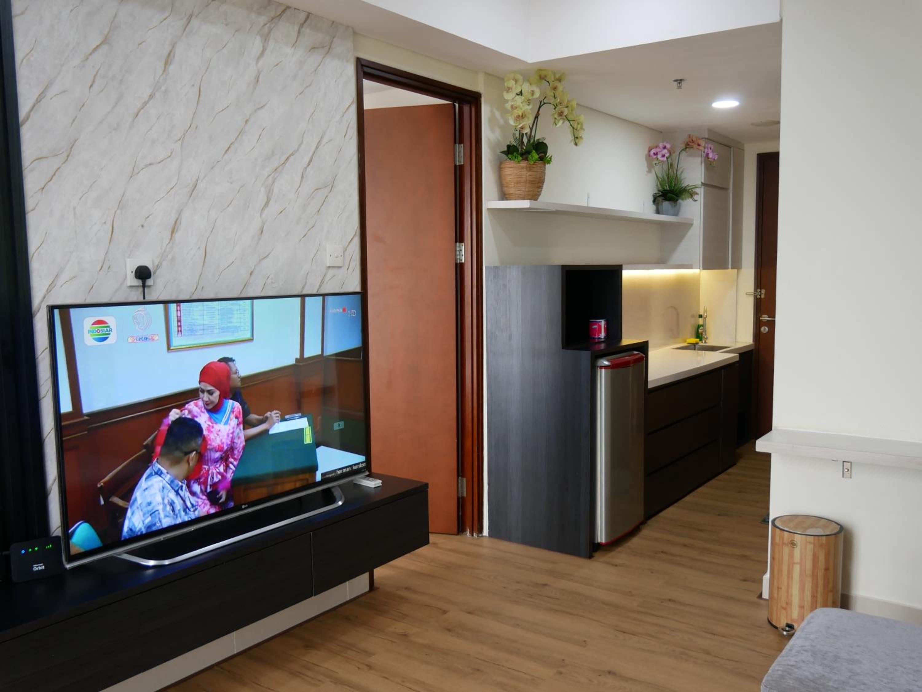 Apartment with Sea View - Photo 9