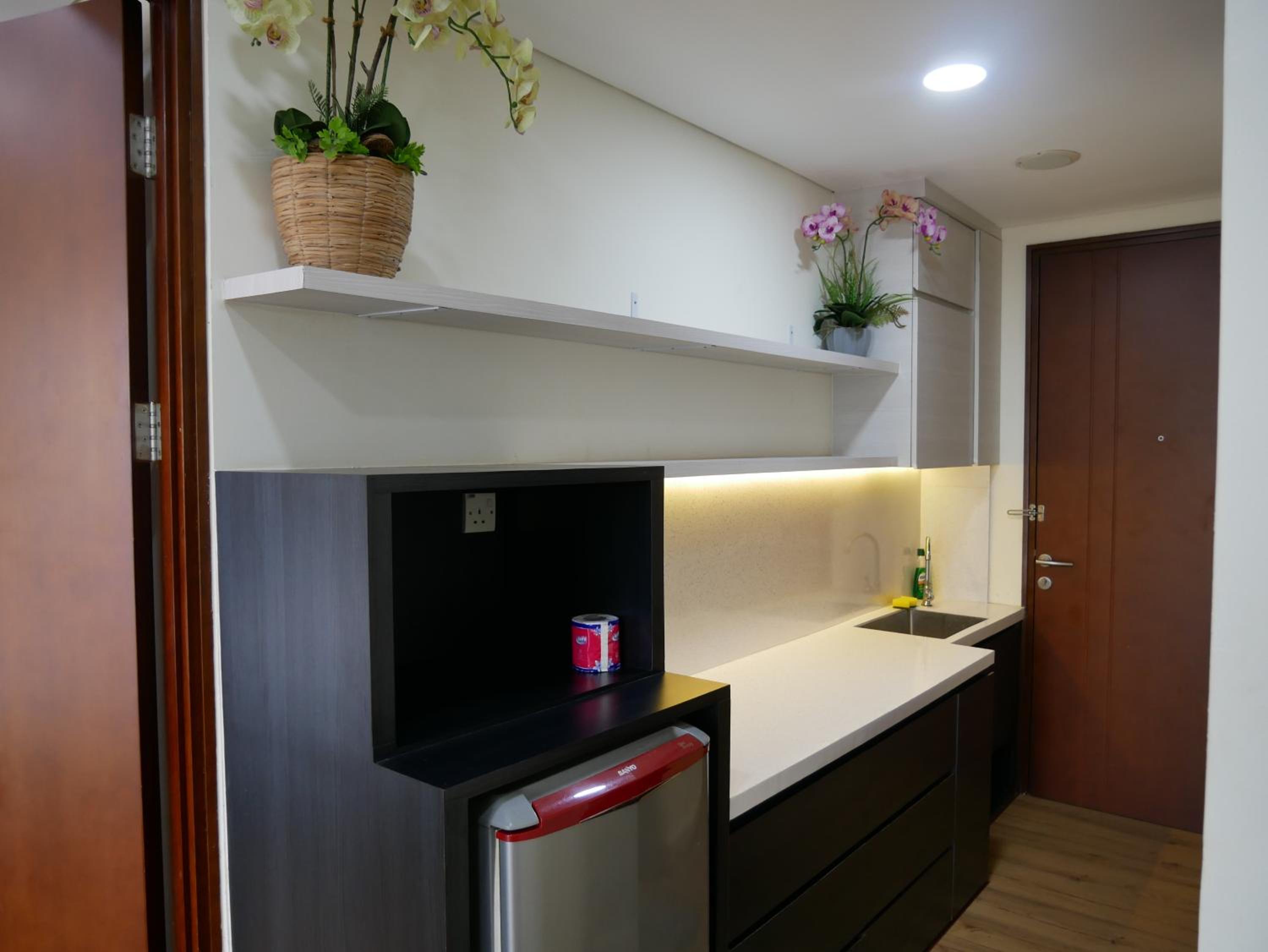 Apartment with Sea View - Photo 2