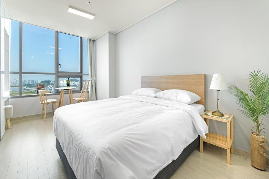 Deluxe Room - Photo 3