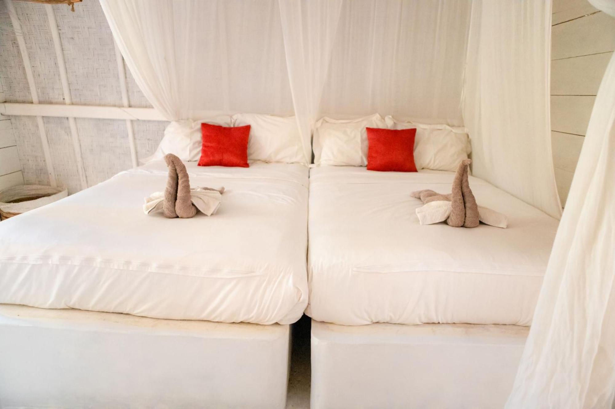 Double Room - Photo 5