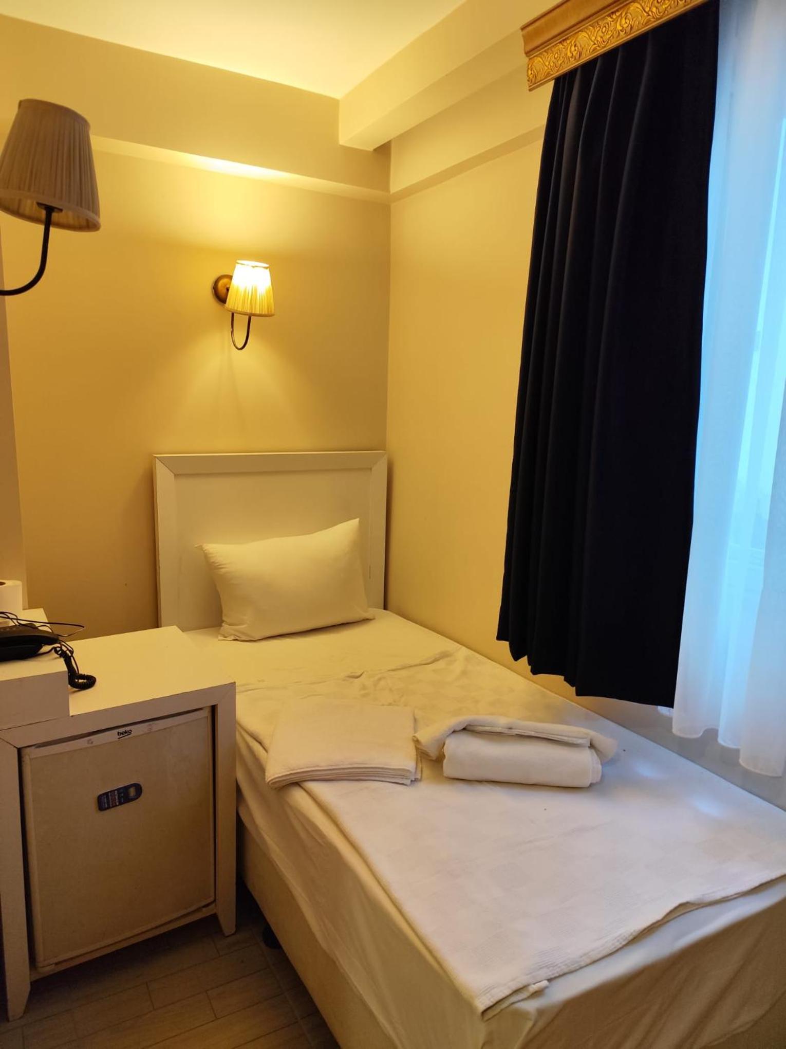 Single Room photo 1