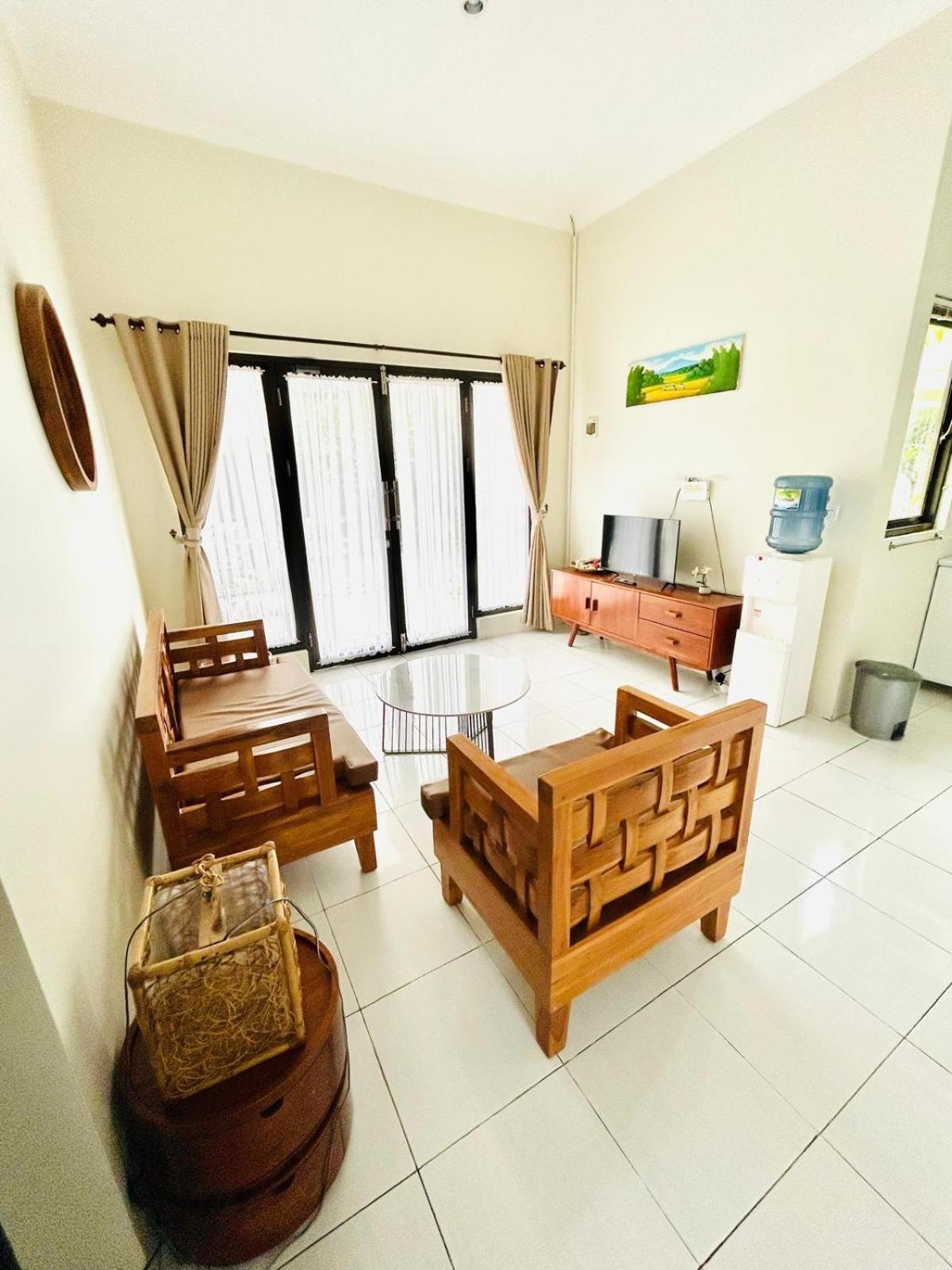 Two-Bedroom House photo 1