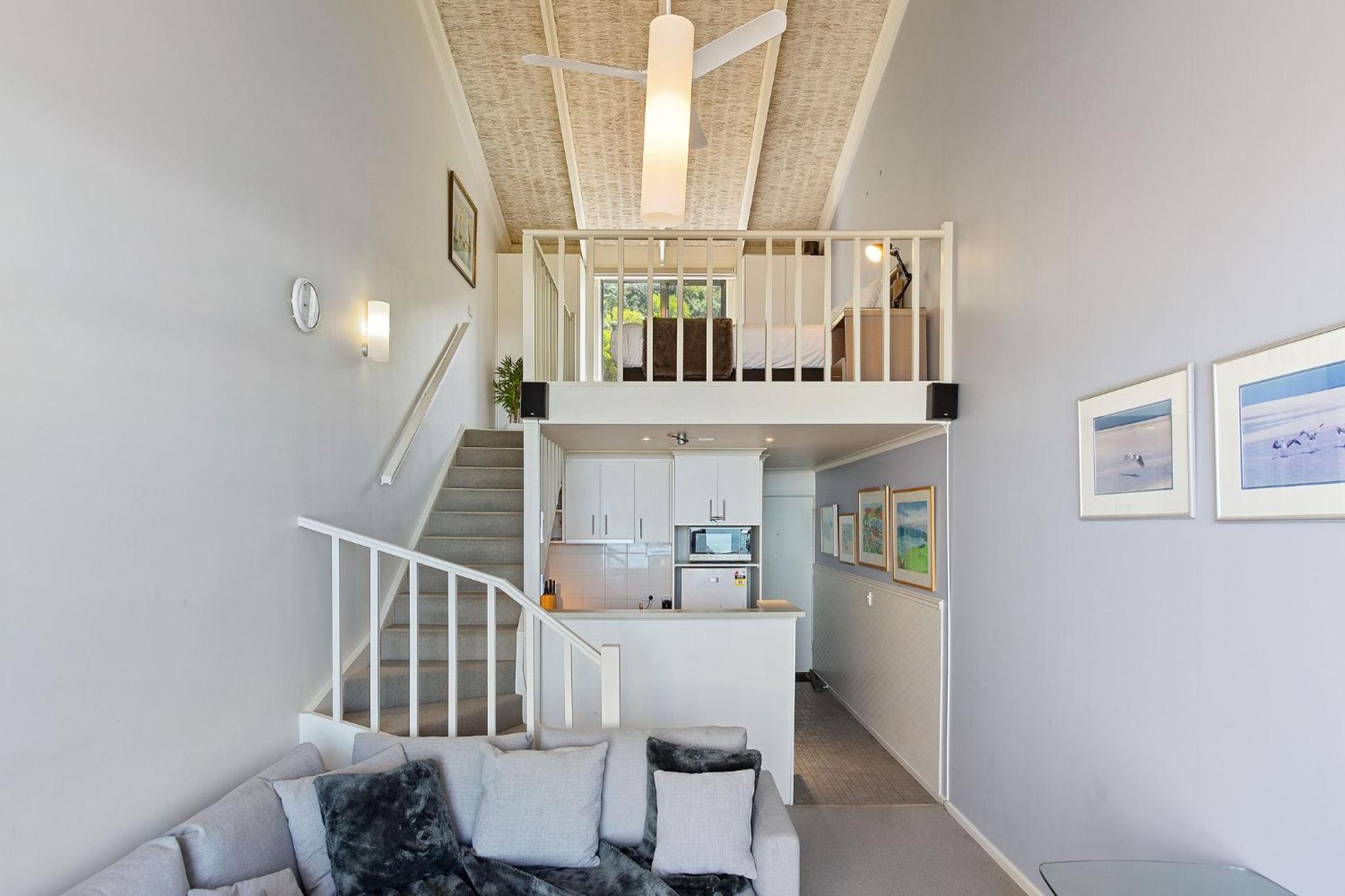 One-Bedroom Premium Apartment with Ocean View