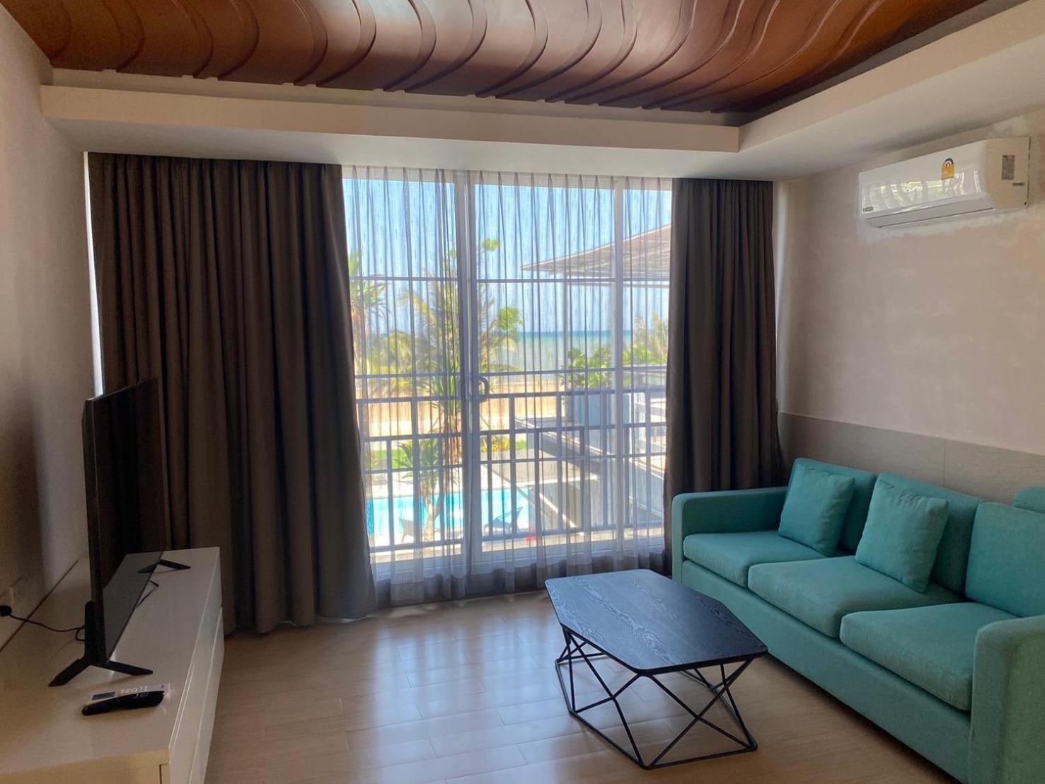 Twin Room with Sea View