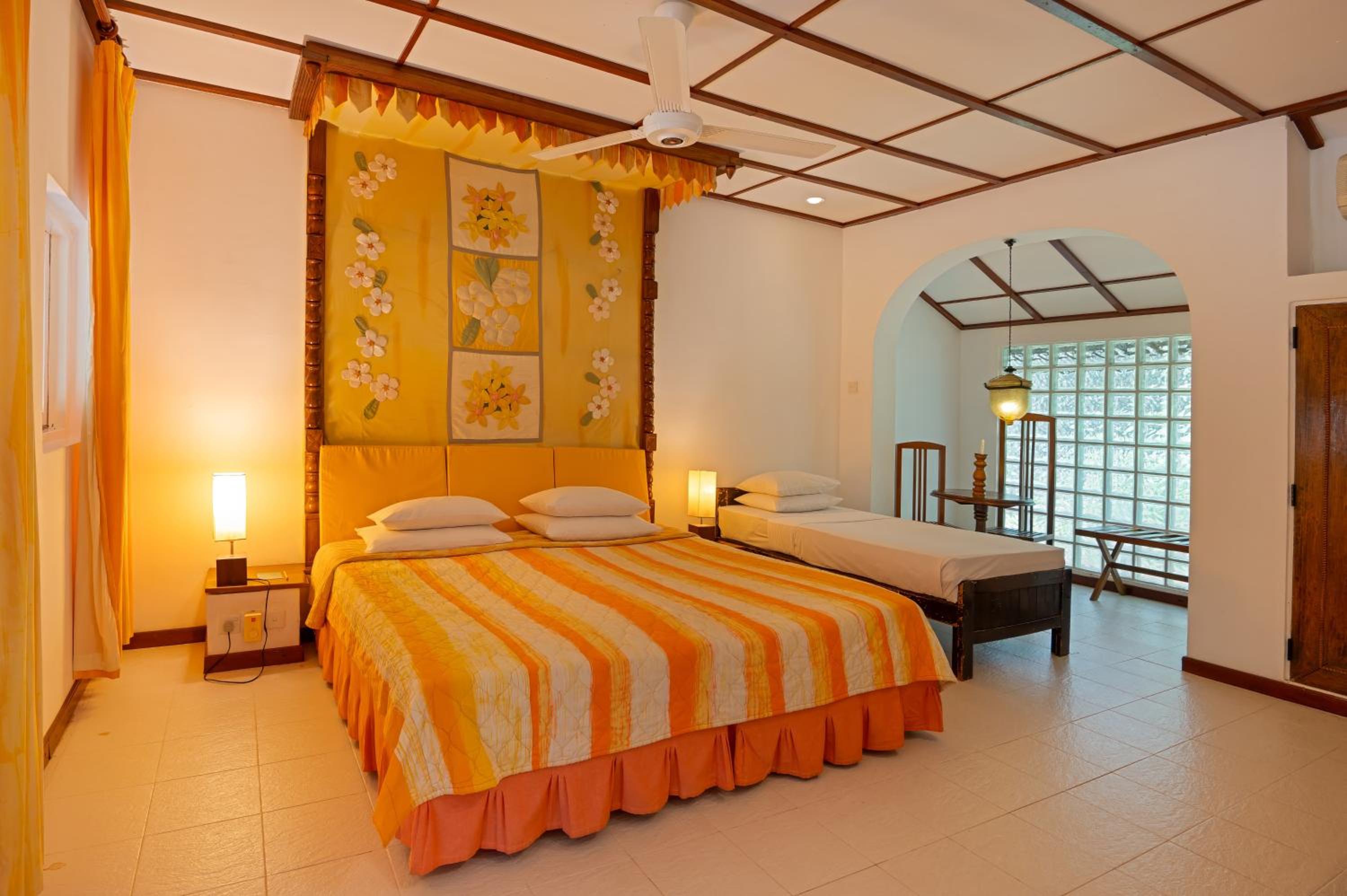 Deluxe Triple with 10 minutes FREE Head Massage maximum for 1 person per room & 15% Discount on Beverages