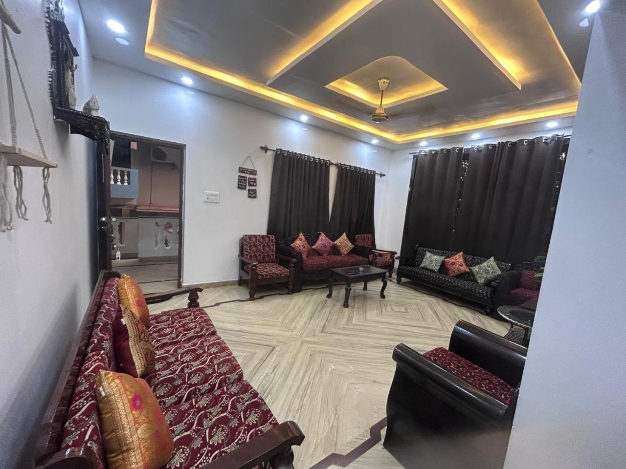 Standard Villa