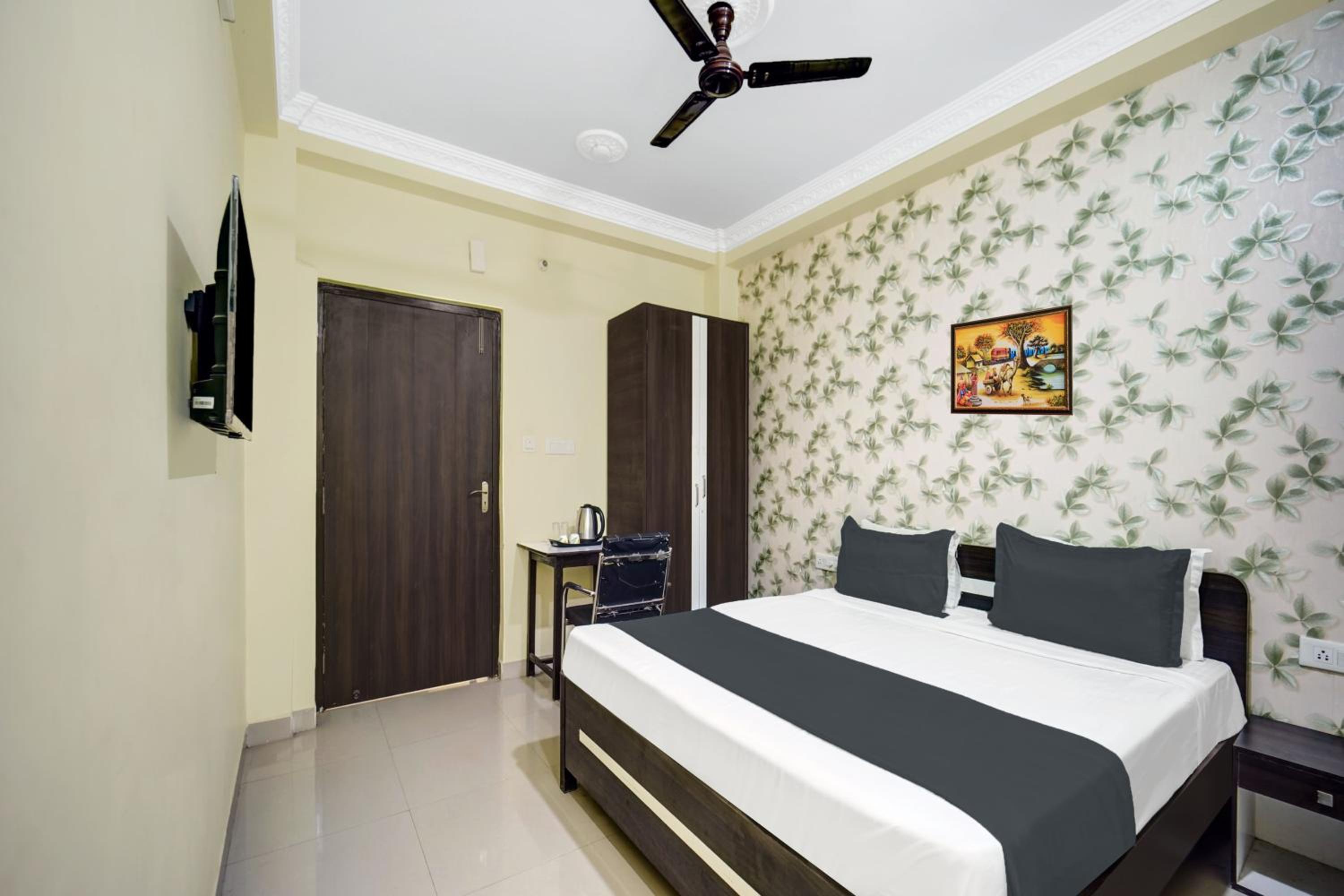 Classic Triple Room