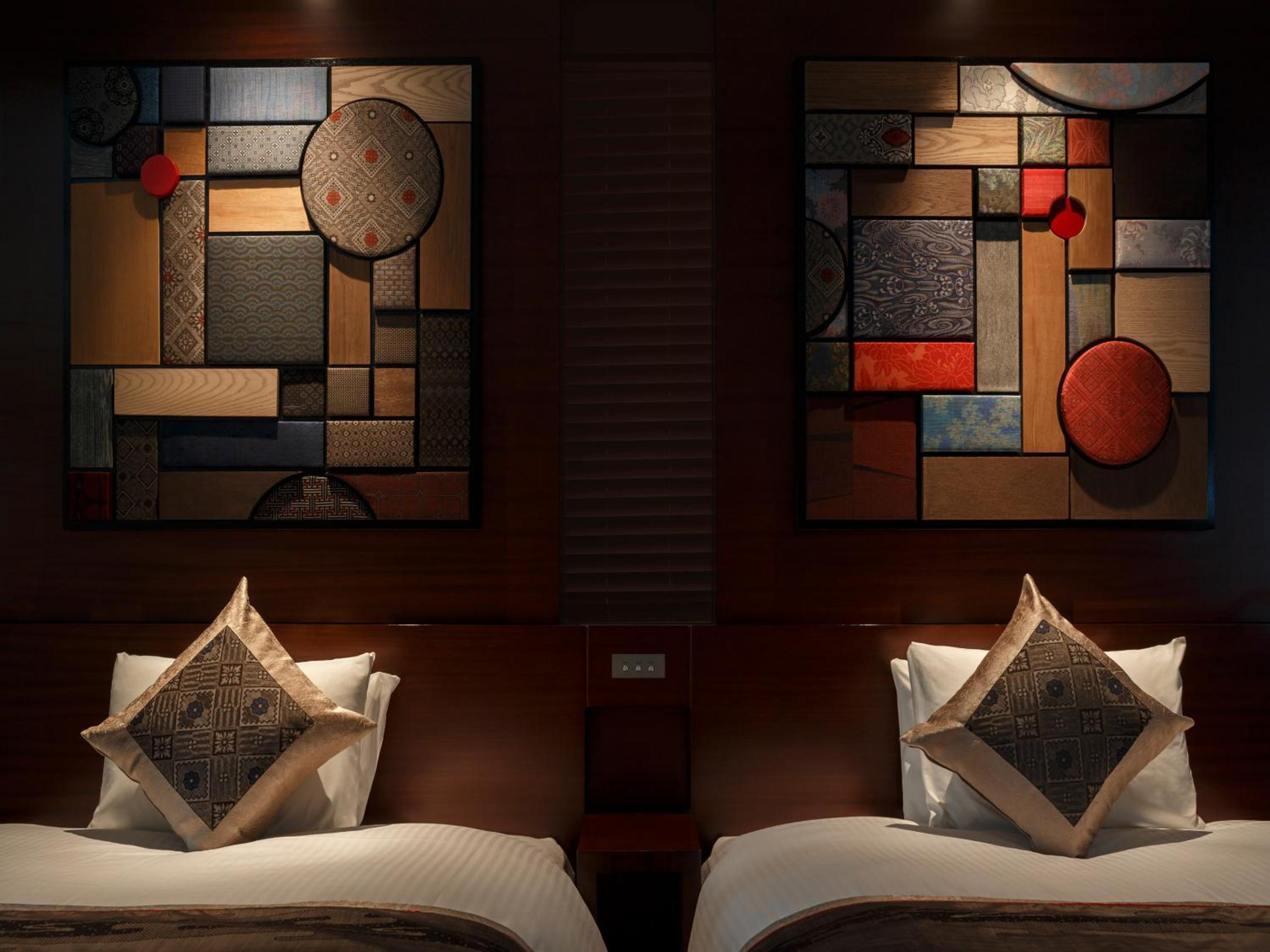 Executive Corner Twin Room "Tsumugi"