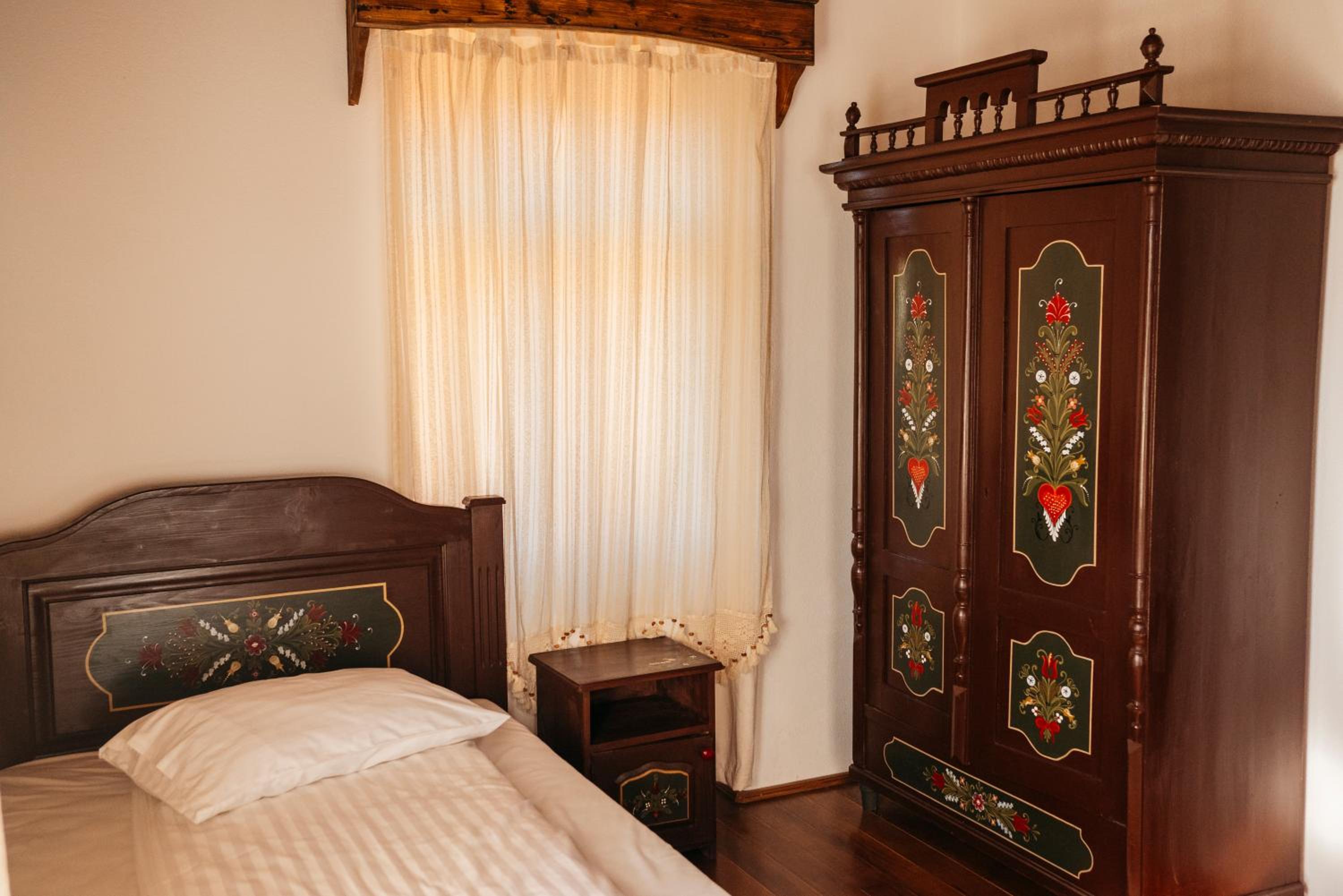 Deluxe Twin Room photo 2