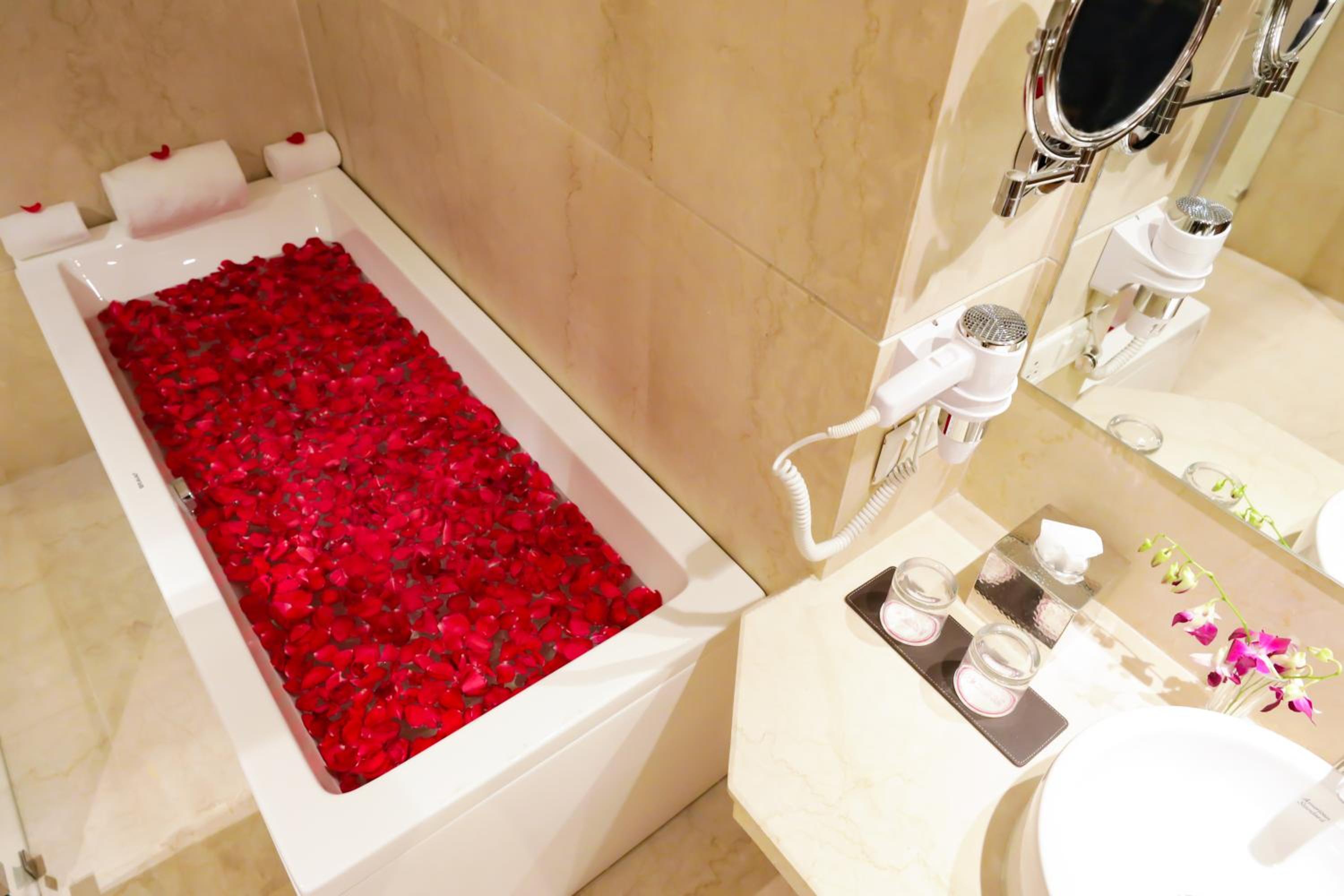 Presidential Suite with Terrace photo 3