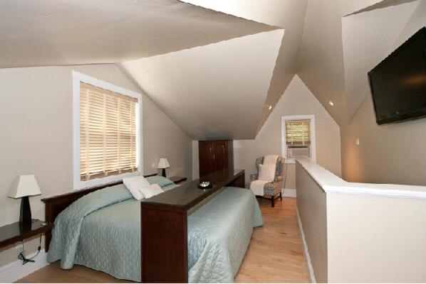 King Suite with Spa Bath