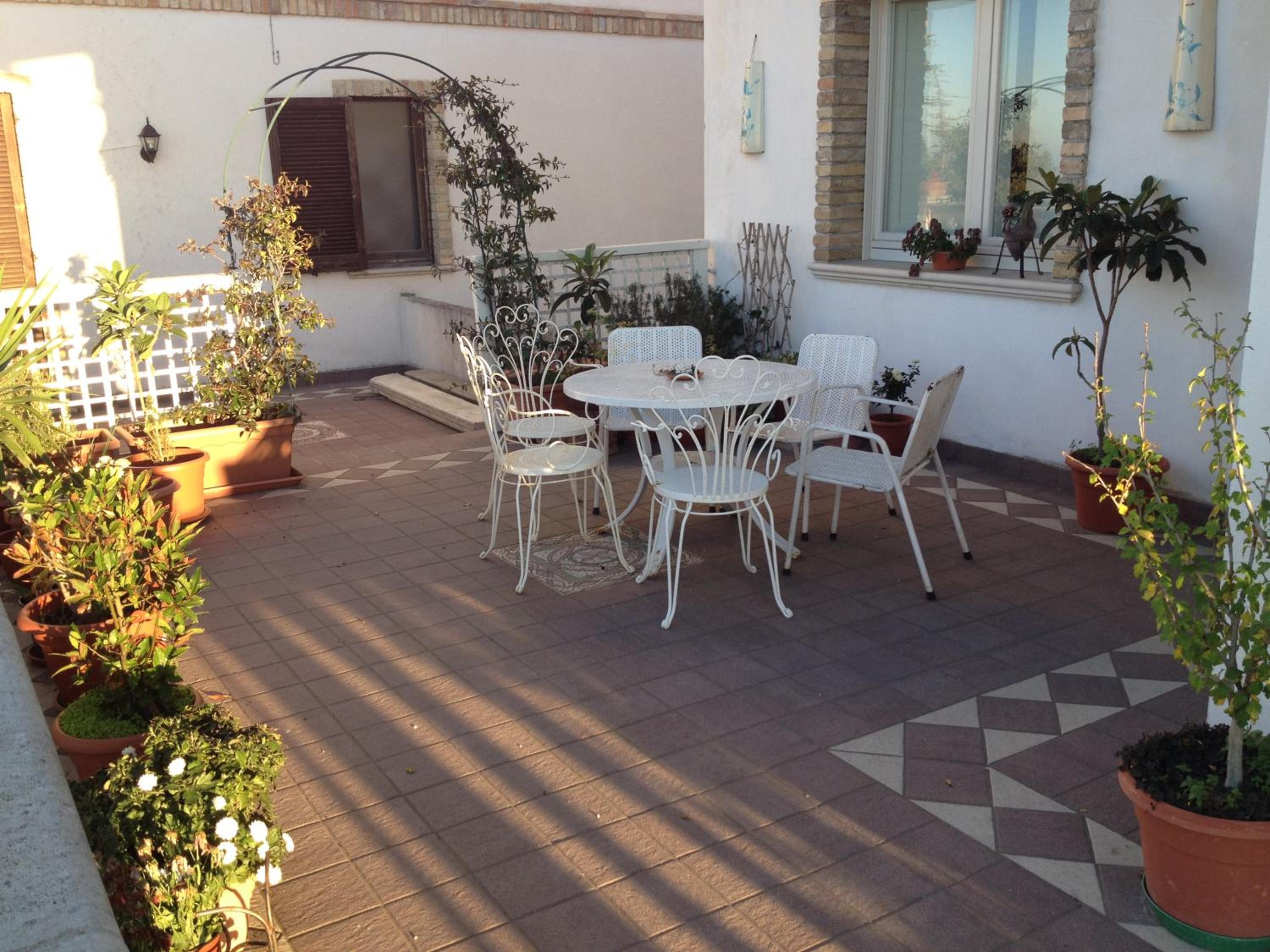 Deluxe Triple Room with Sea View photo 3