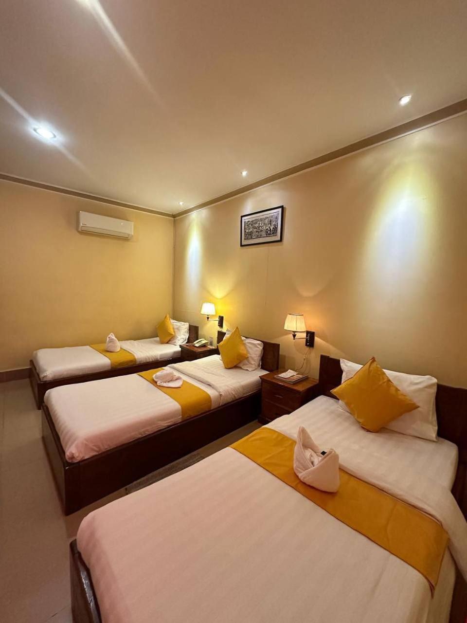 Triple Room - Photo 2
