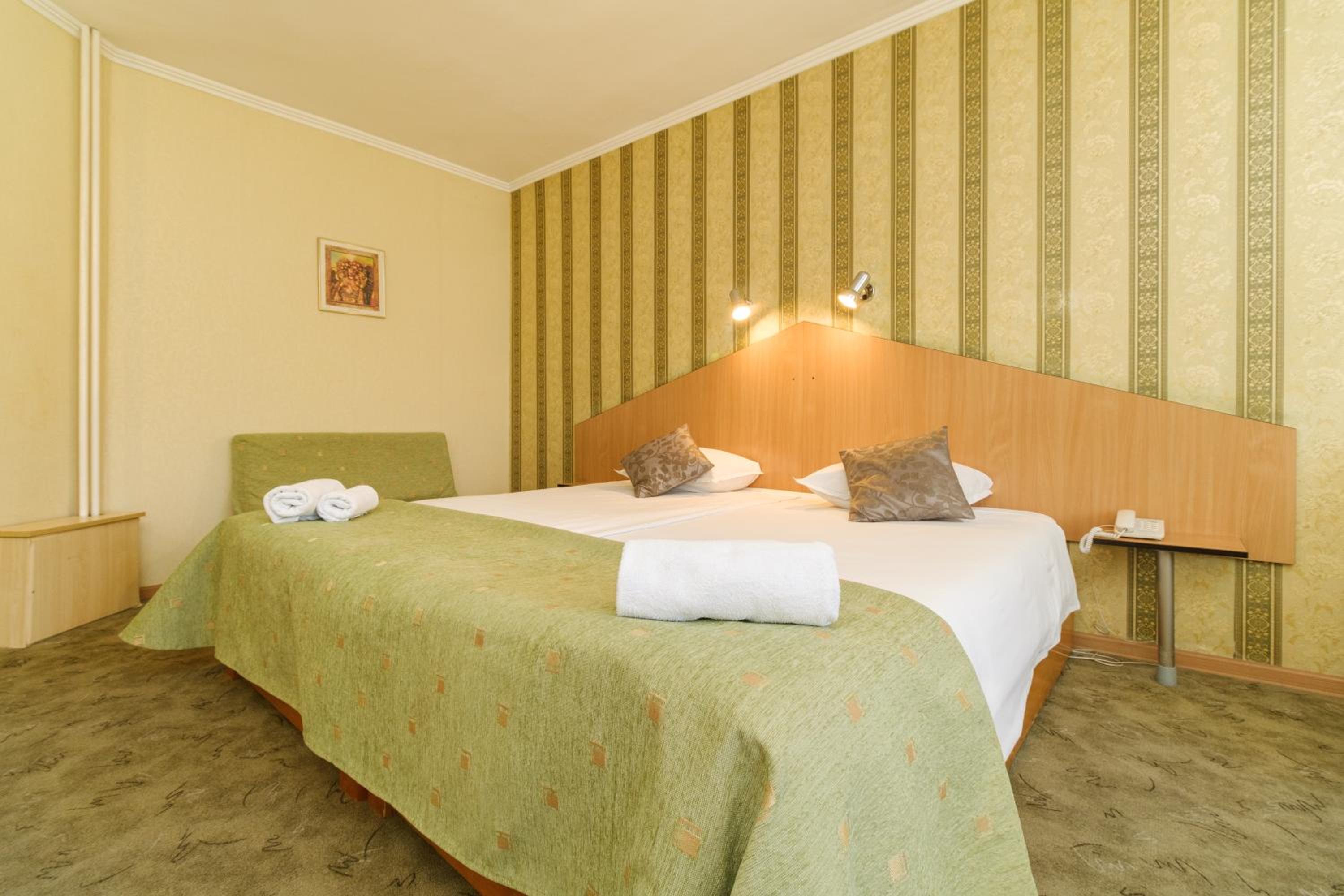 Superior Double Room - Photo 17