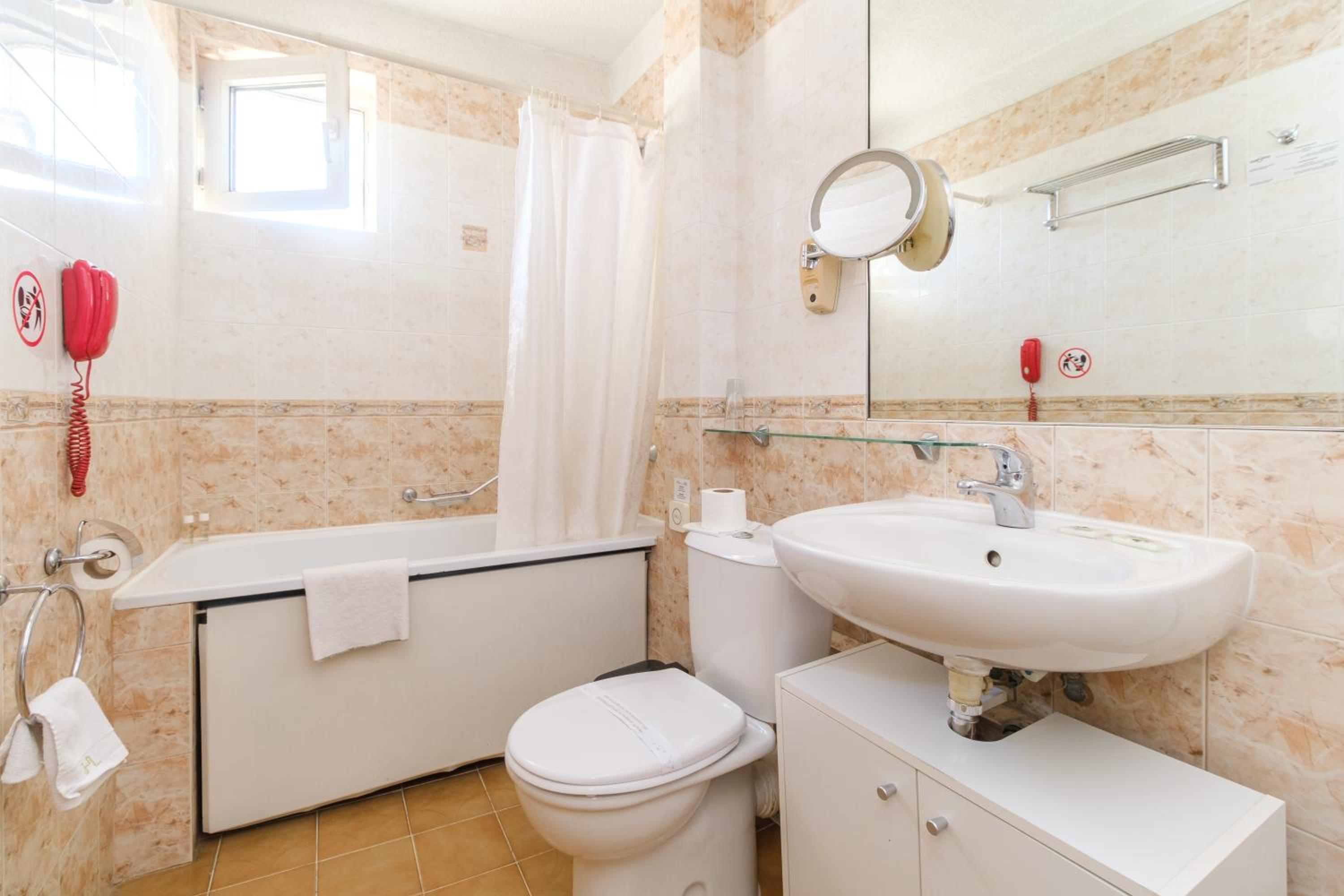 Superior Double Room - Photo 8