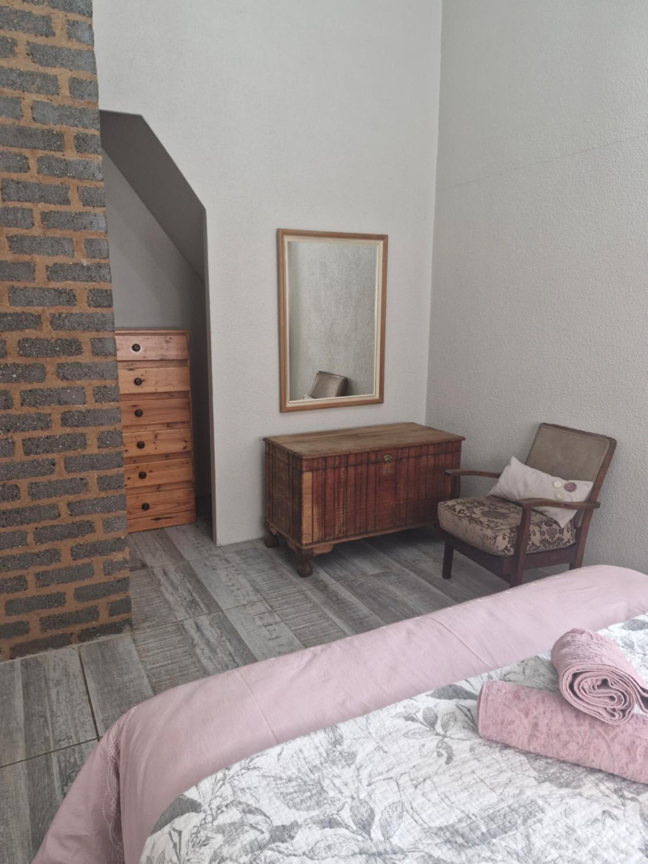 Studio with Terrace - Photo 2