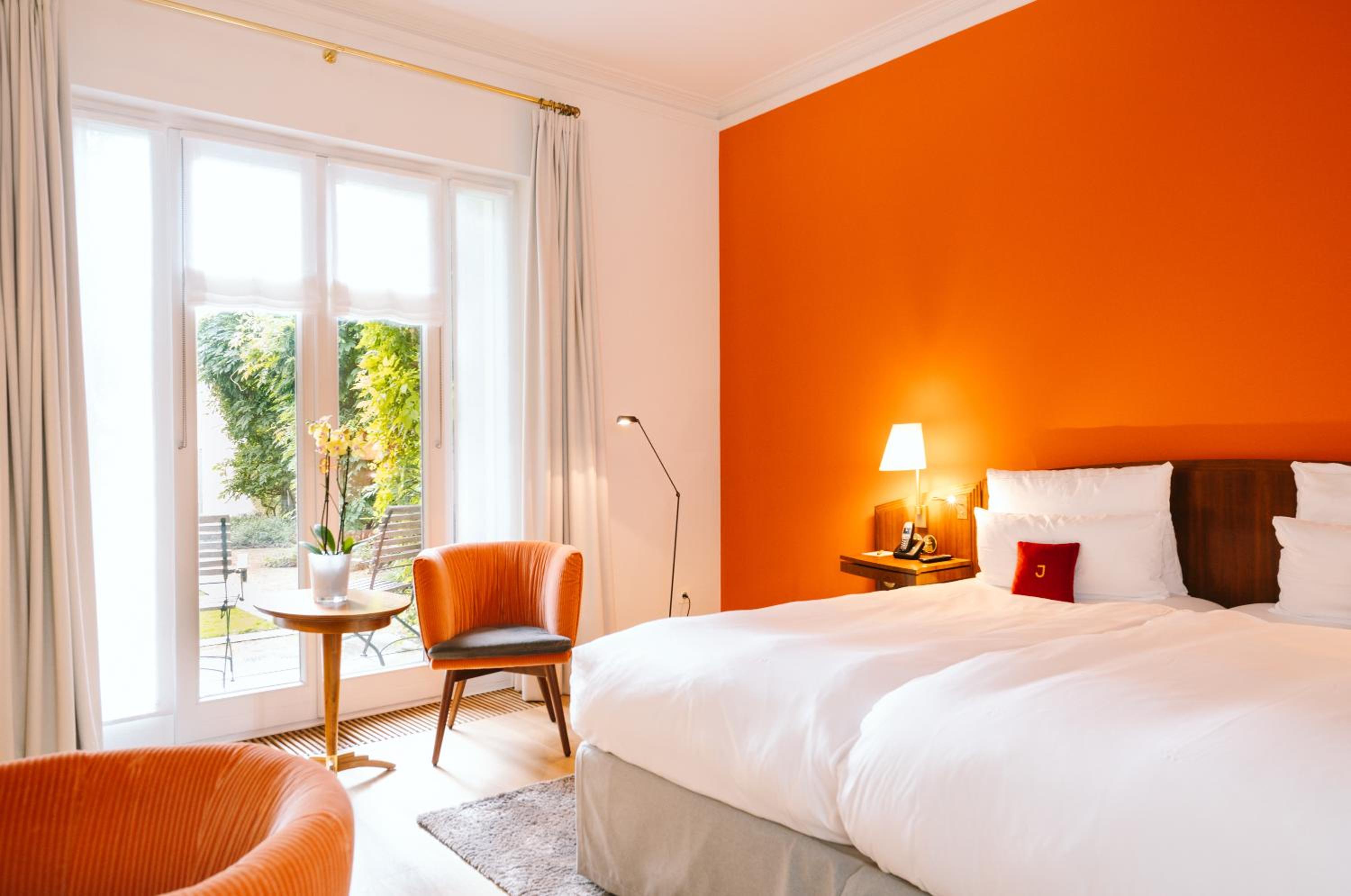 Deluxe Doppelzimmer mit Gartenblick at Louis C Jacob, Hamburg, Autograph Collection