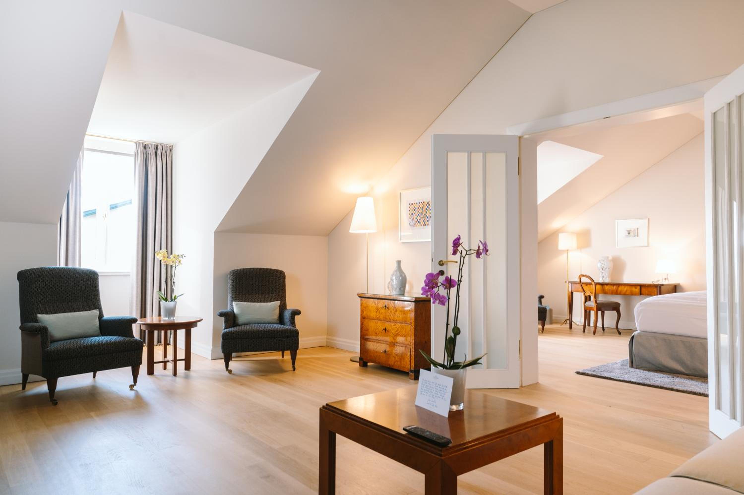 Suite Suite