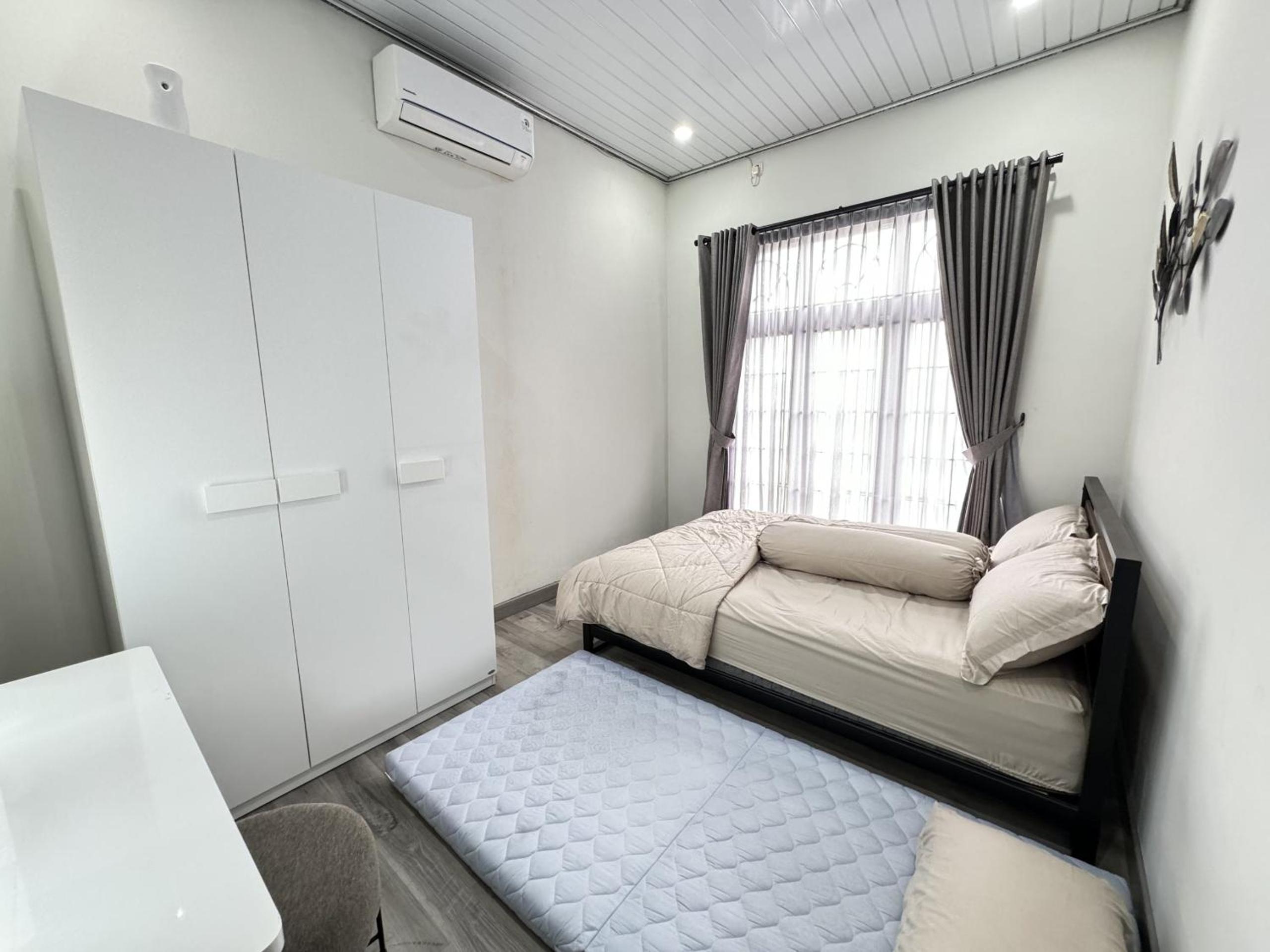 Three-Bedroom Villa photo 1