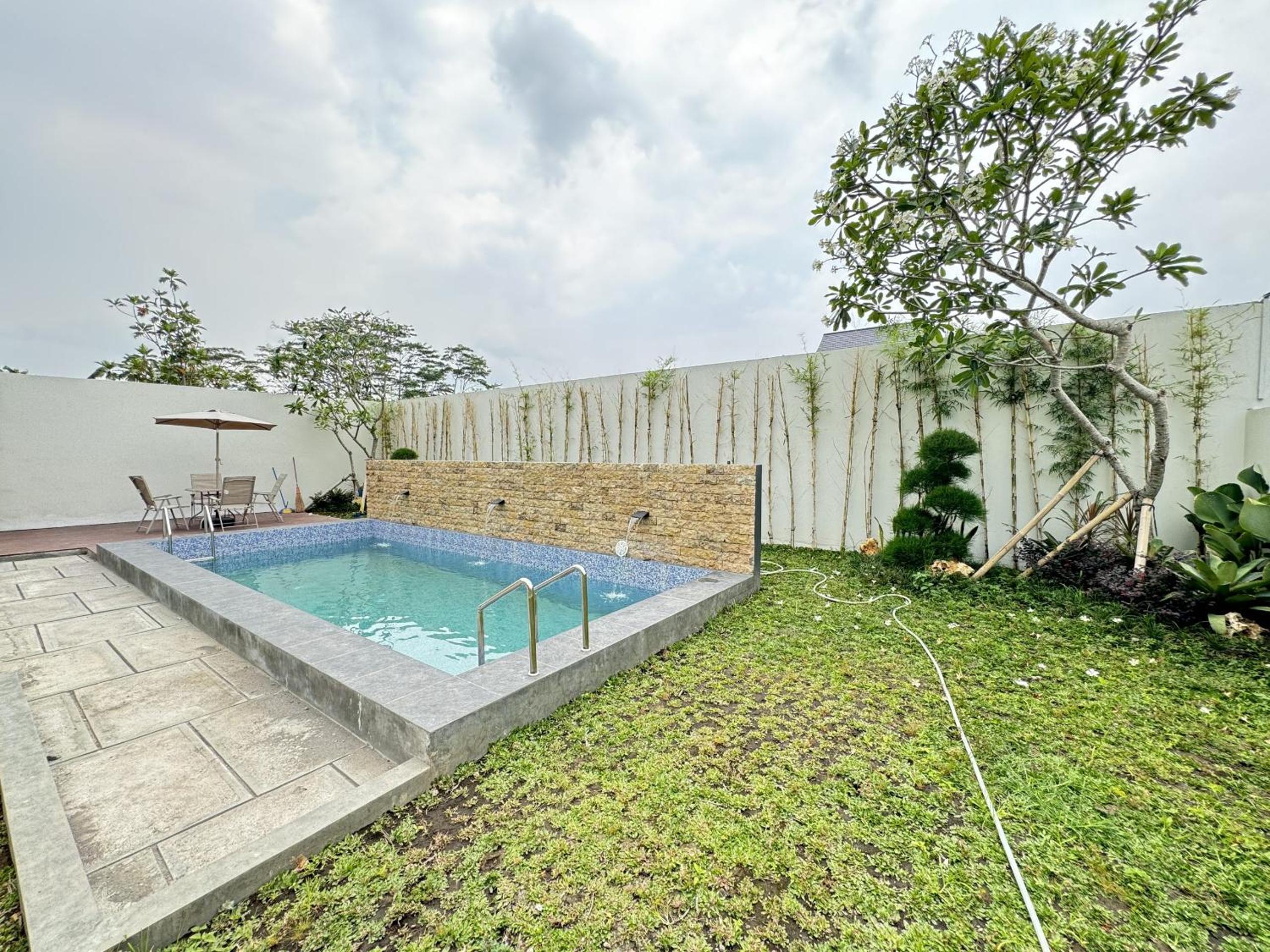 Three-Bedroom Villa photo 3