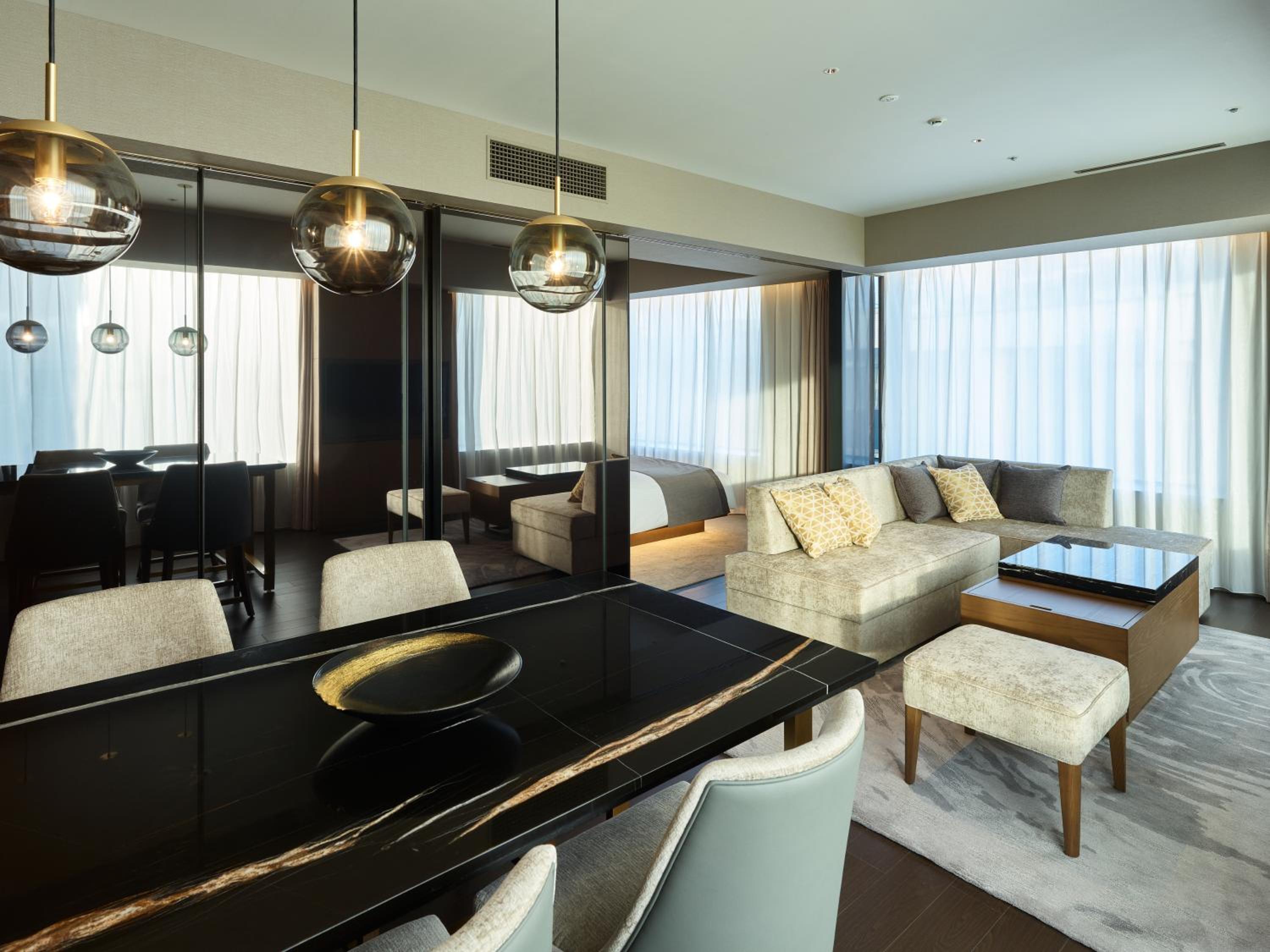 Junior Suite King Room - Photo 2