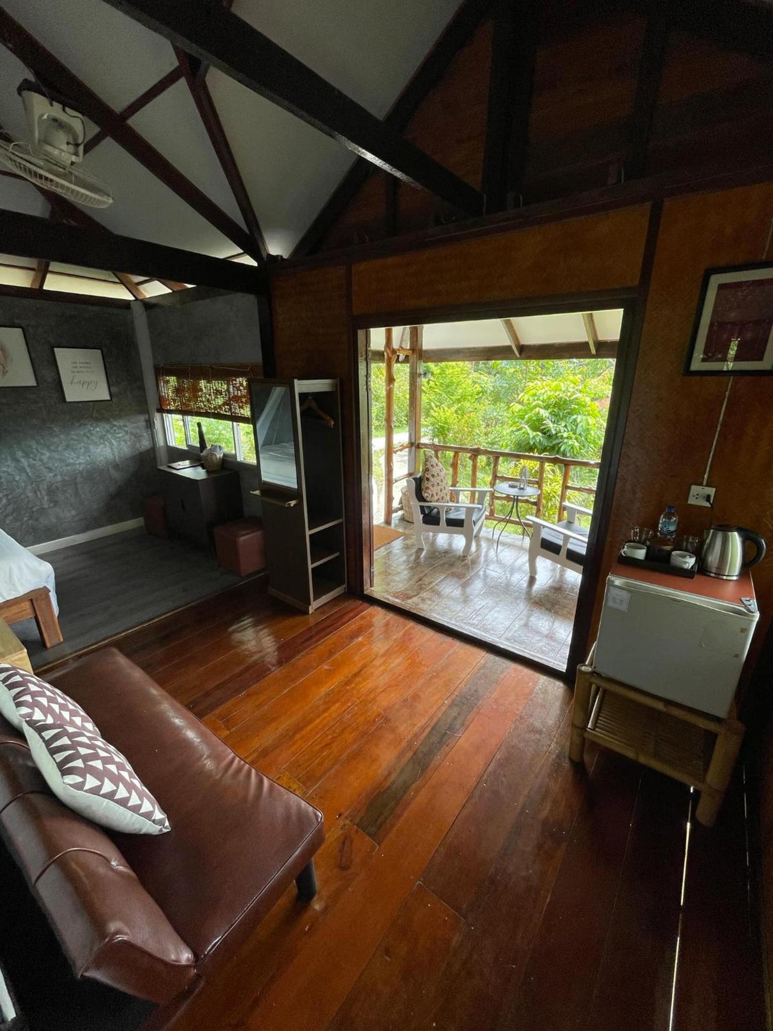 Deluxe Bungalow with Sea View