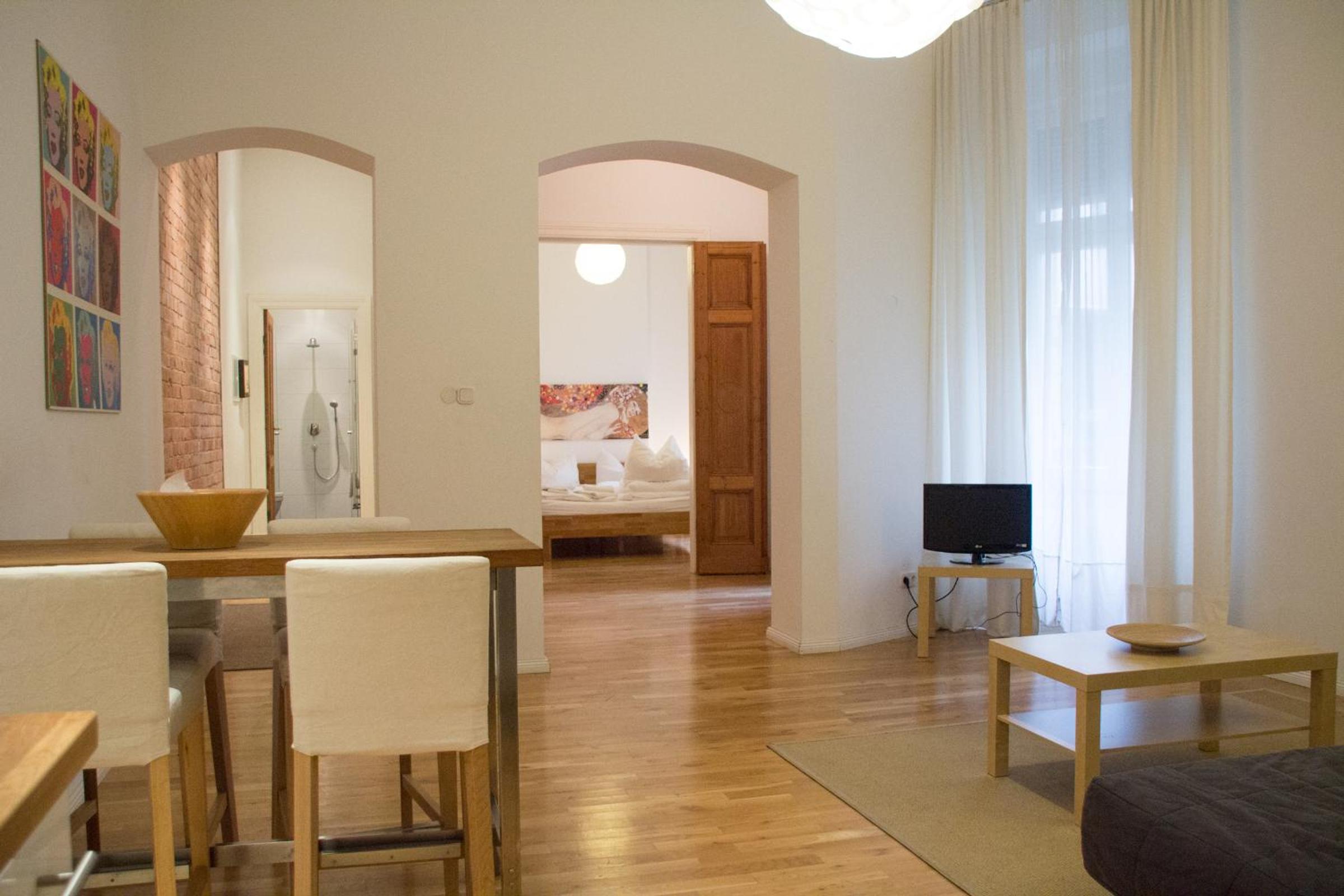 One-Bedroom Apartment without Terrace photo 2