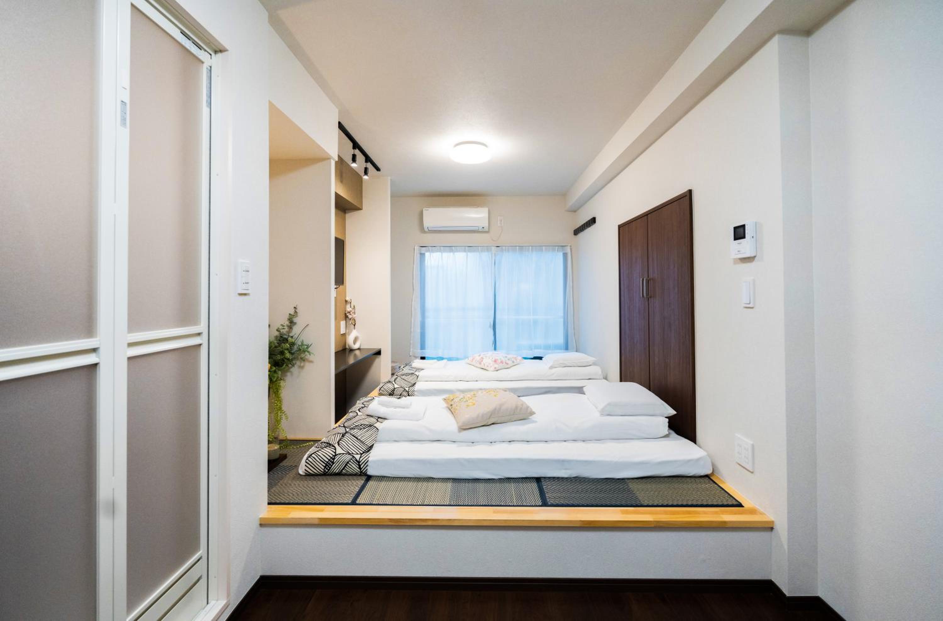 Deluxe Double Room with Shower photo 3
