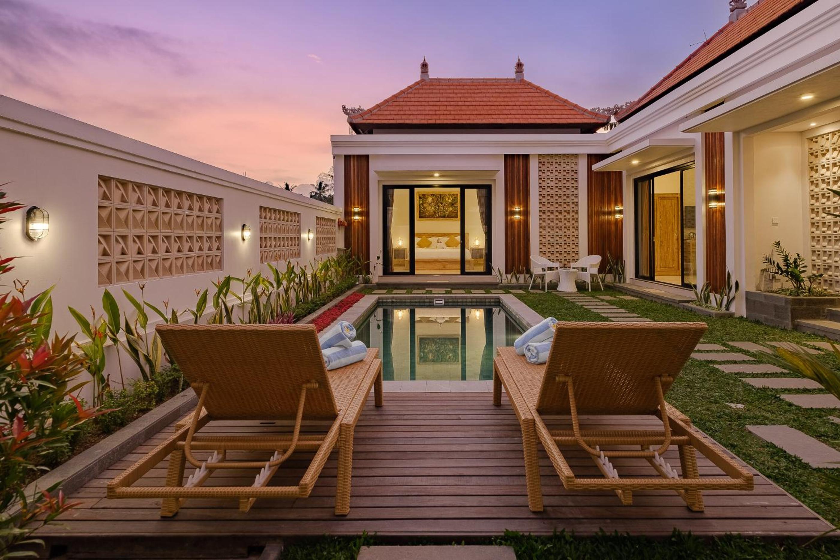 Two-Bedroom Villa - Photo 13