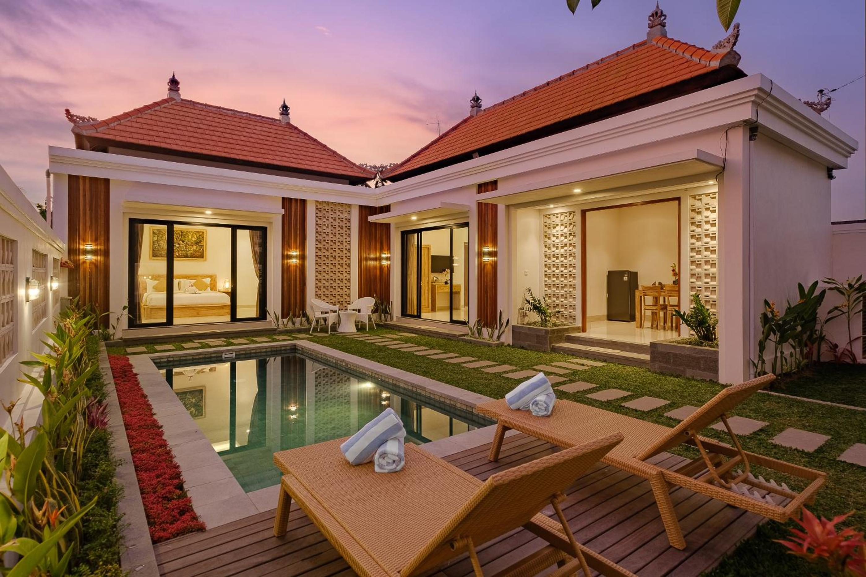 Two-Bedroom Villa - Photo 16