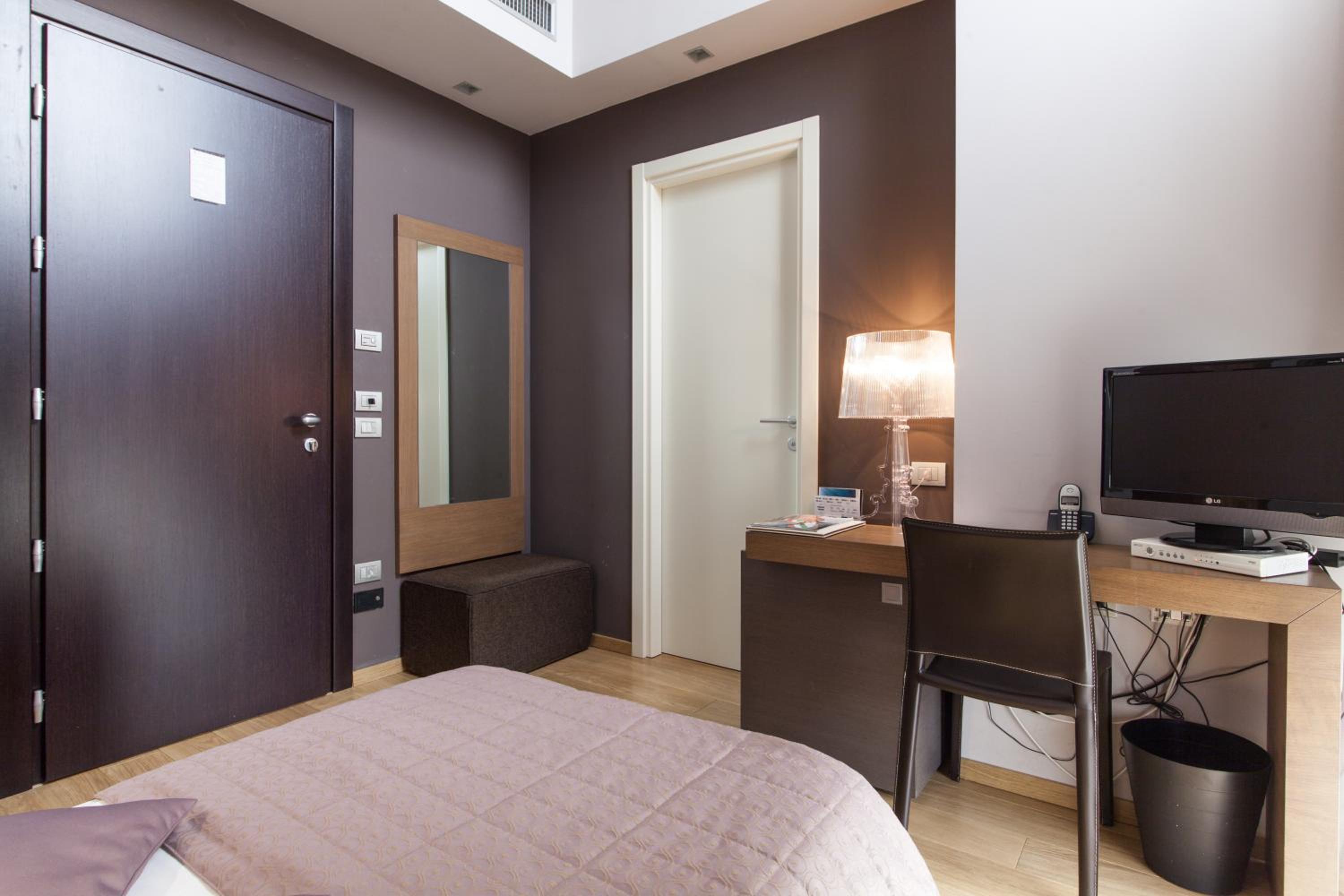 Superior Double Room - Photo 1