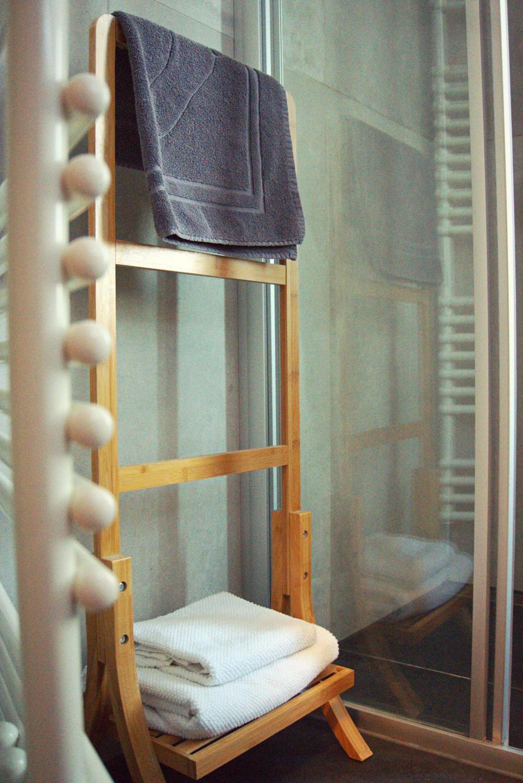  Double Room with Extra Bed - Photo 21