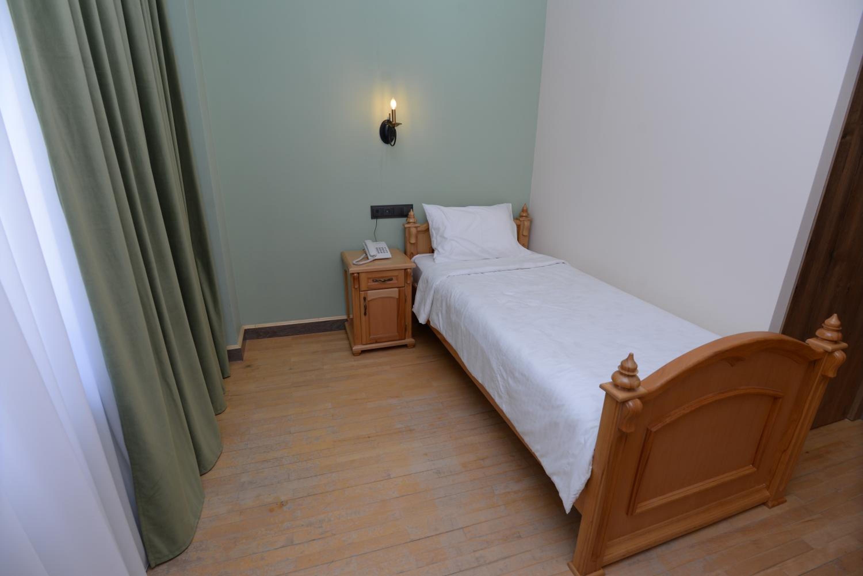 Deluxe Single Room photo 2