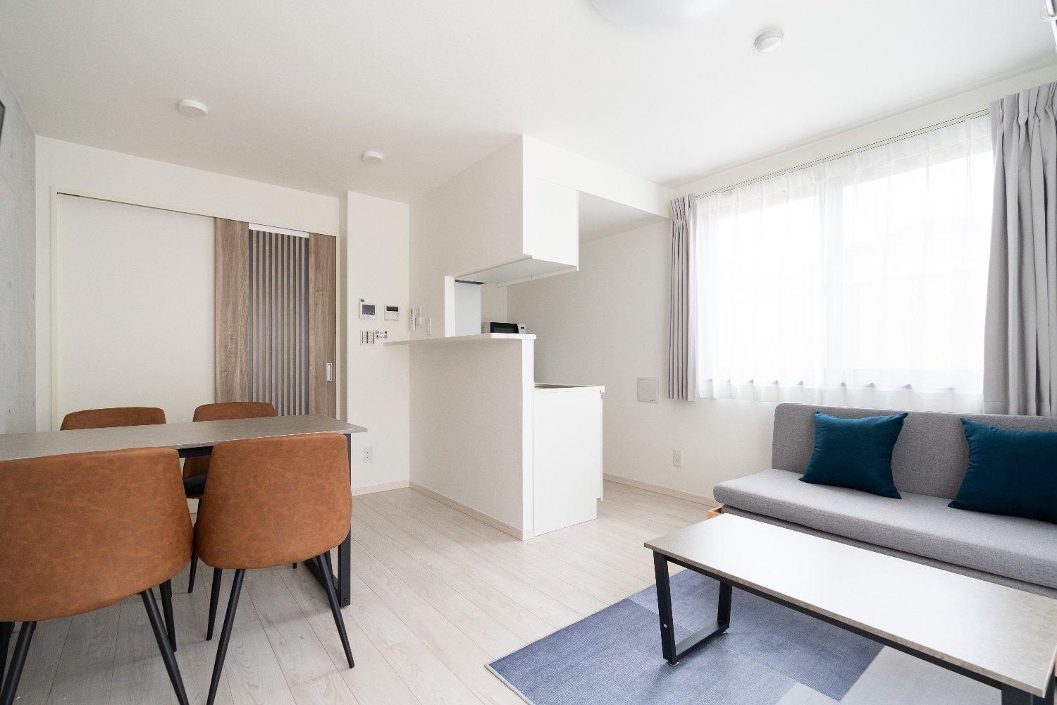 One-Bedroom Apartment photo 2