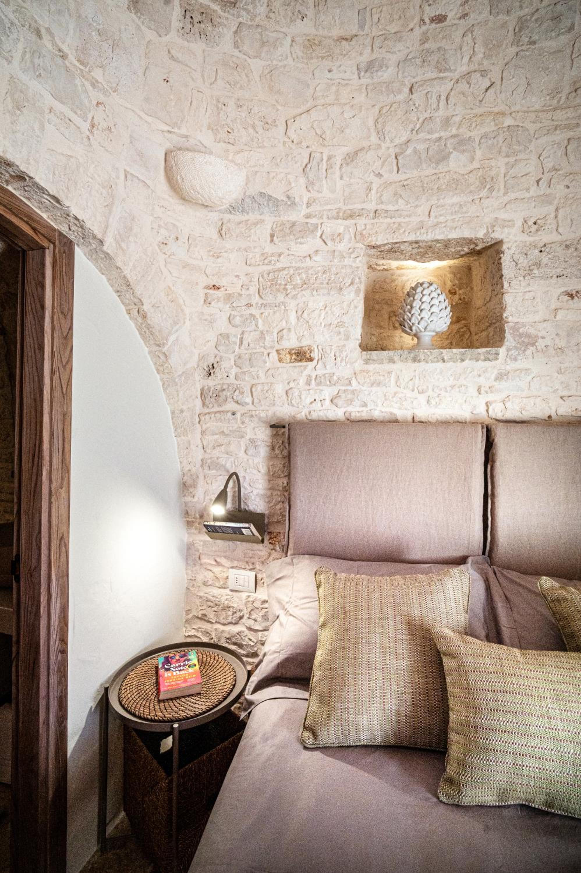One-Bedroom House - Photo 23