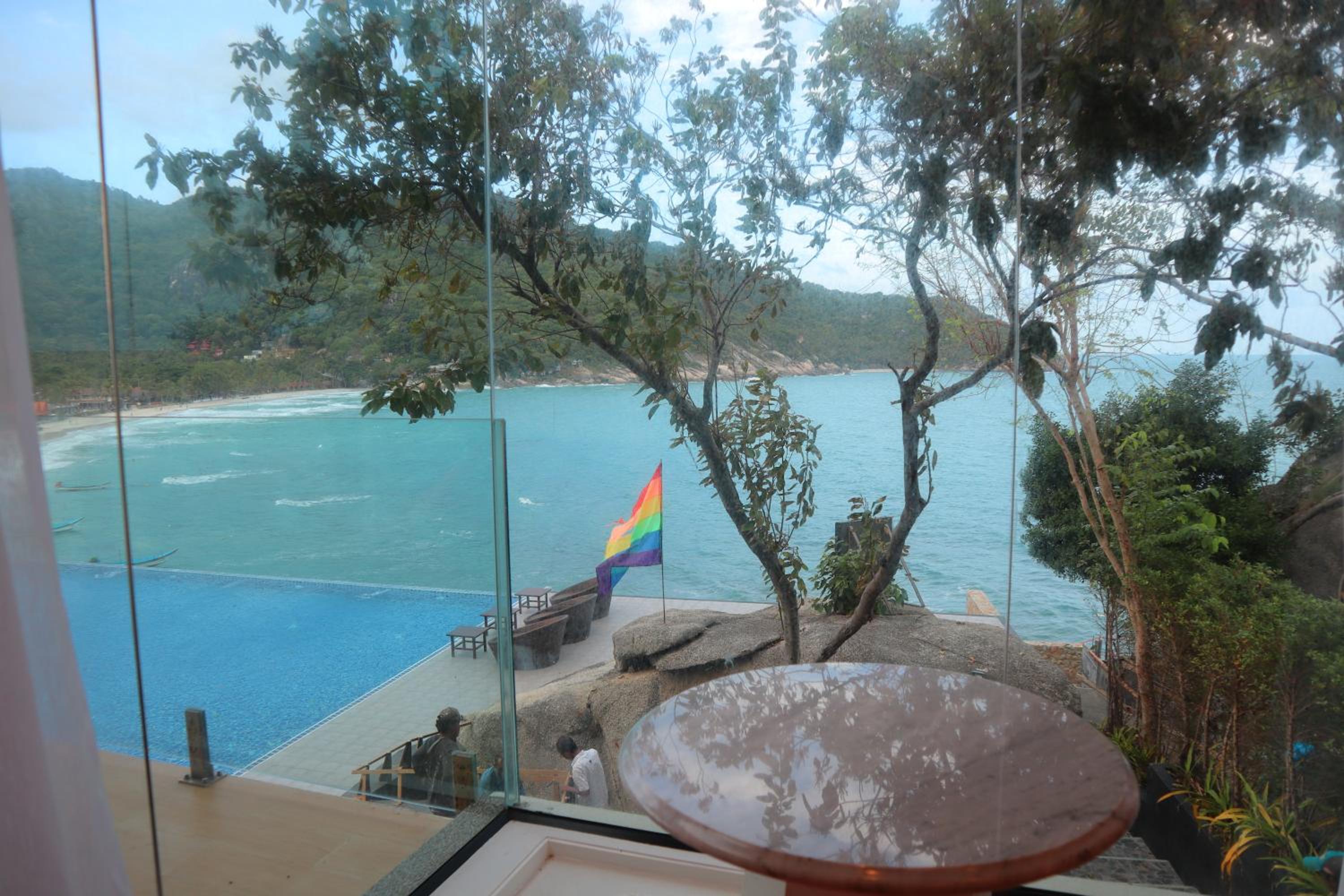 Suite with Ocean View - Photo 9