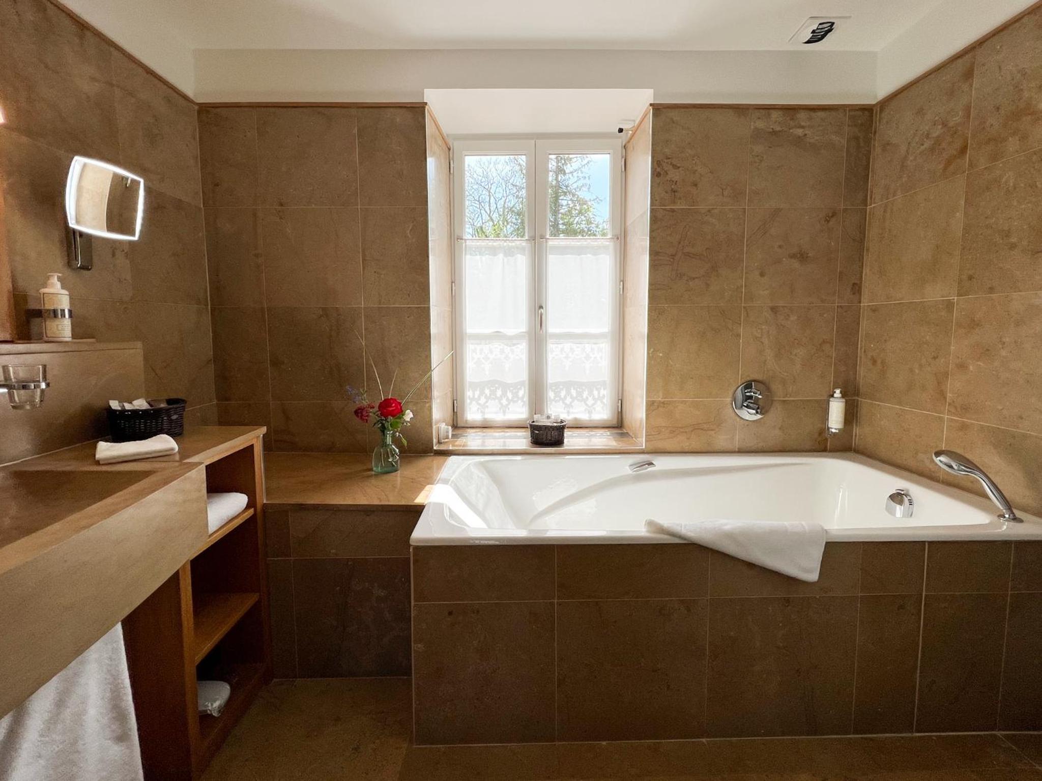 Suite photo