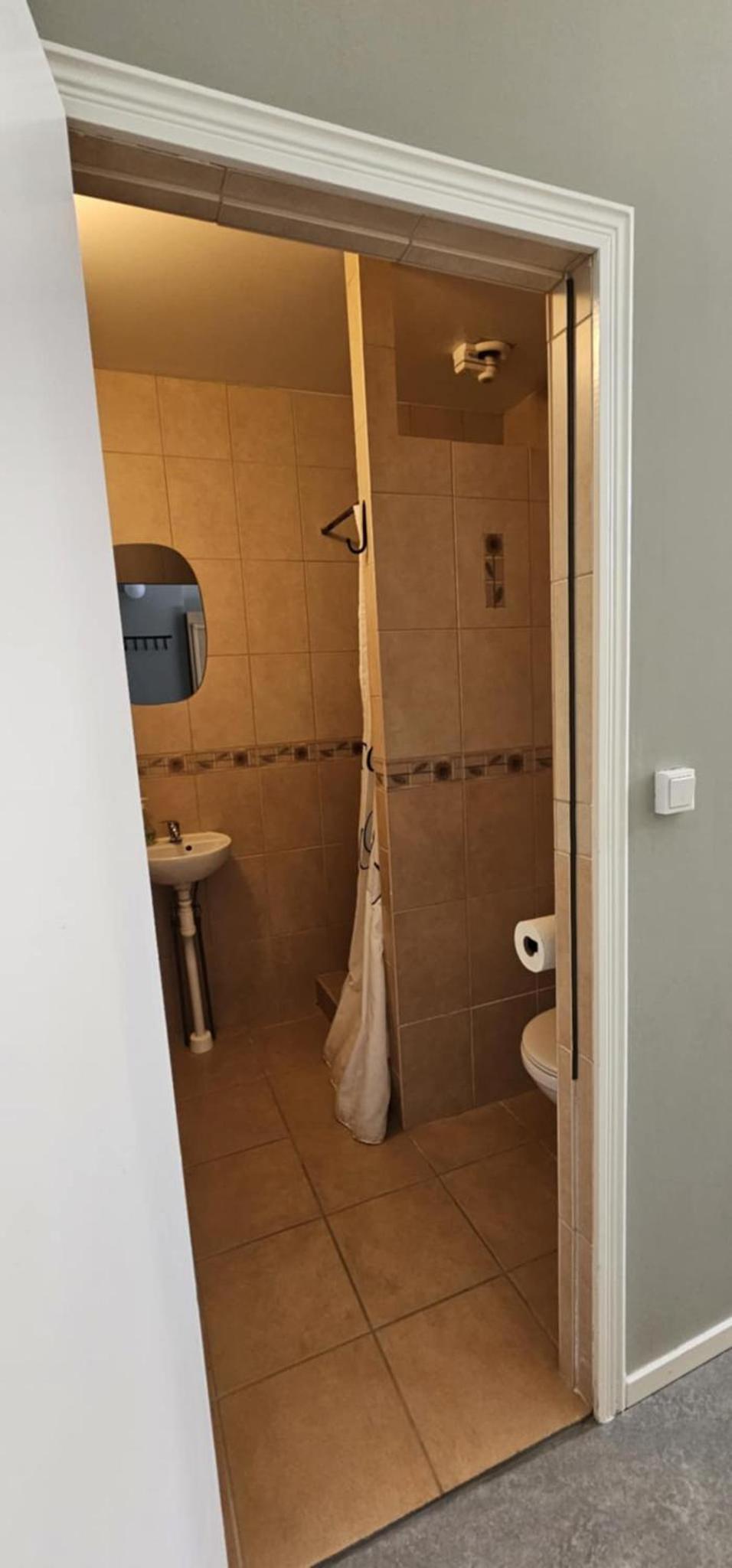 Double Room with Private Bathroom photo 1