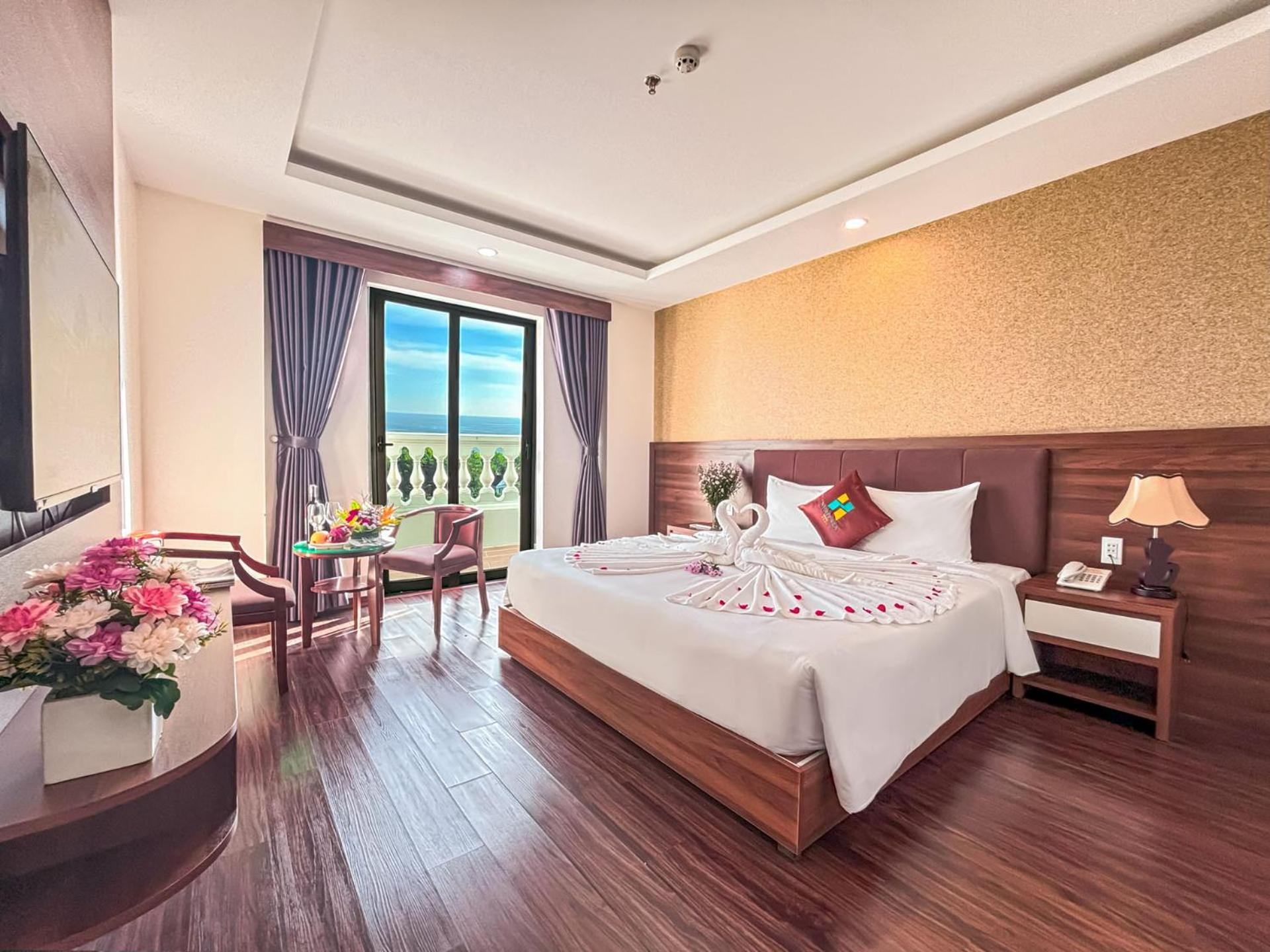 Deluxe Double or Twin Room with Sea View - Photo 21
