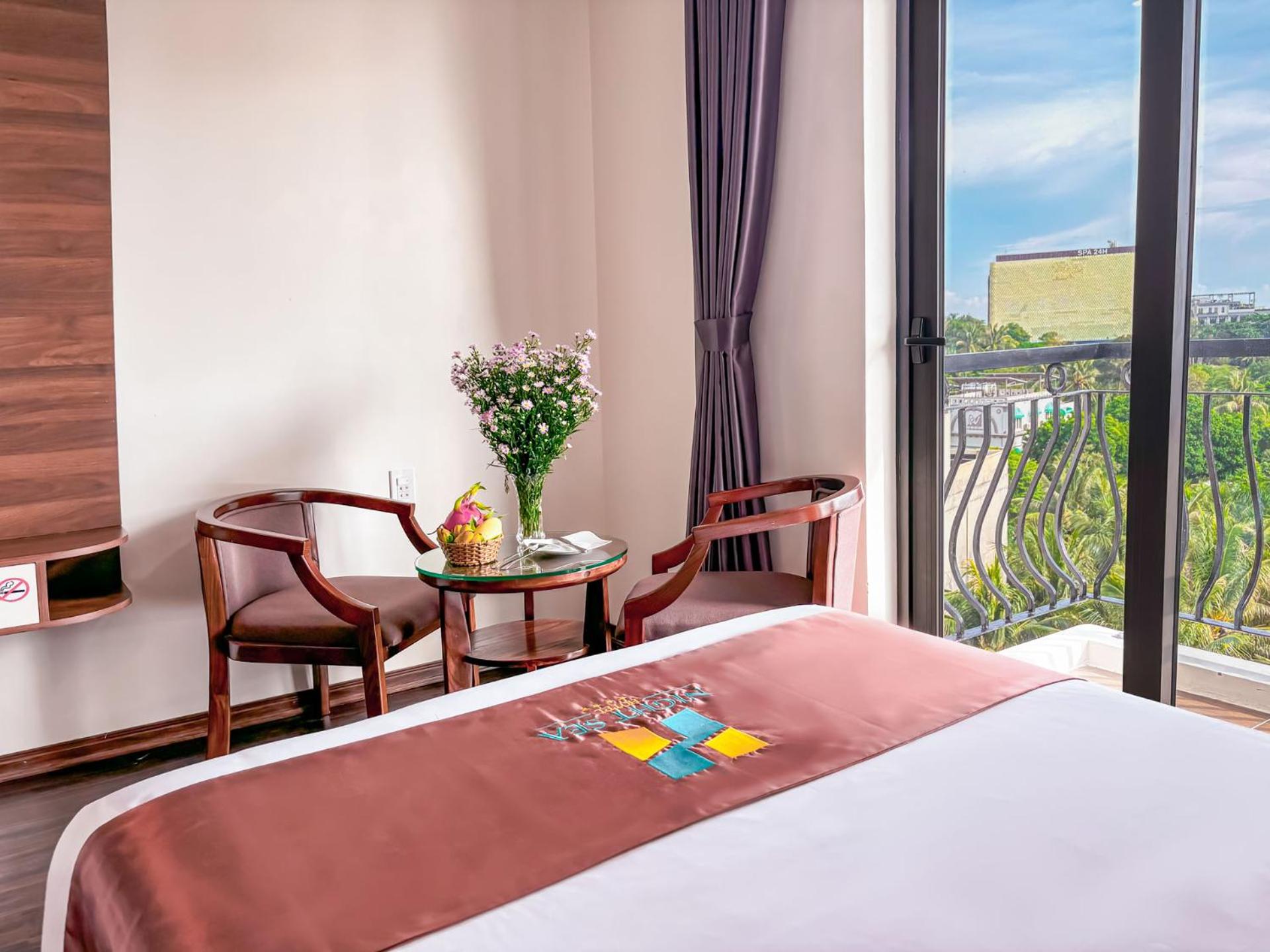 Deluxe Double or Twin Room with Sea View - Photo 32