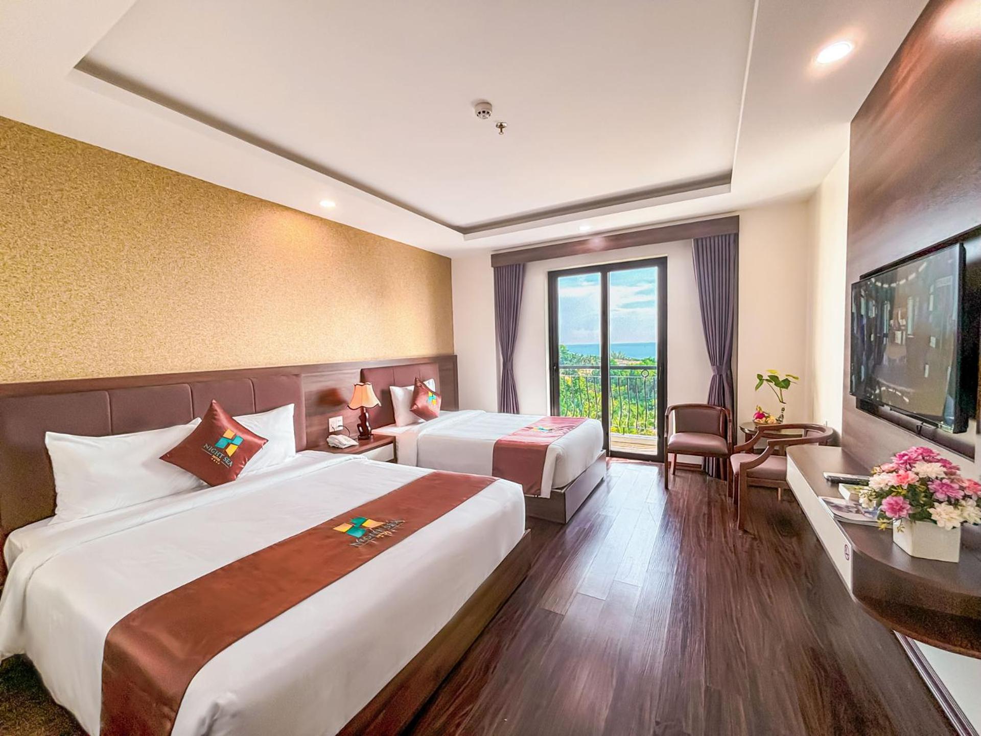 Deluxe Double or Twin Room with Sea View - Photo 6