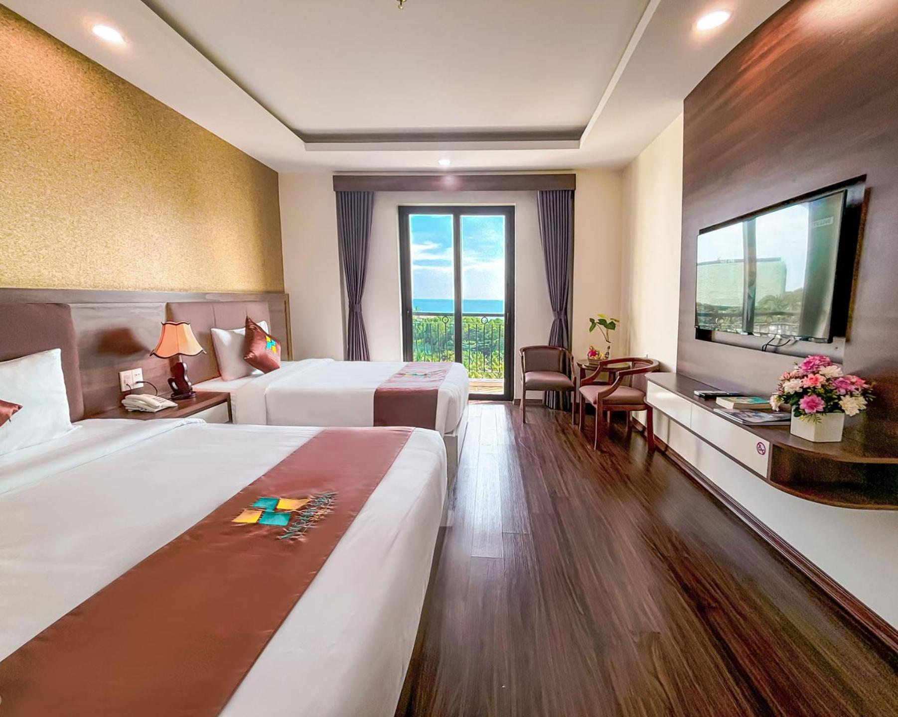 Deluxe Double or Twin Room with Sea View - Photo 31