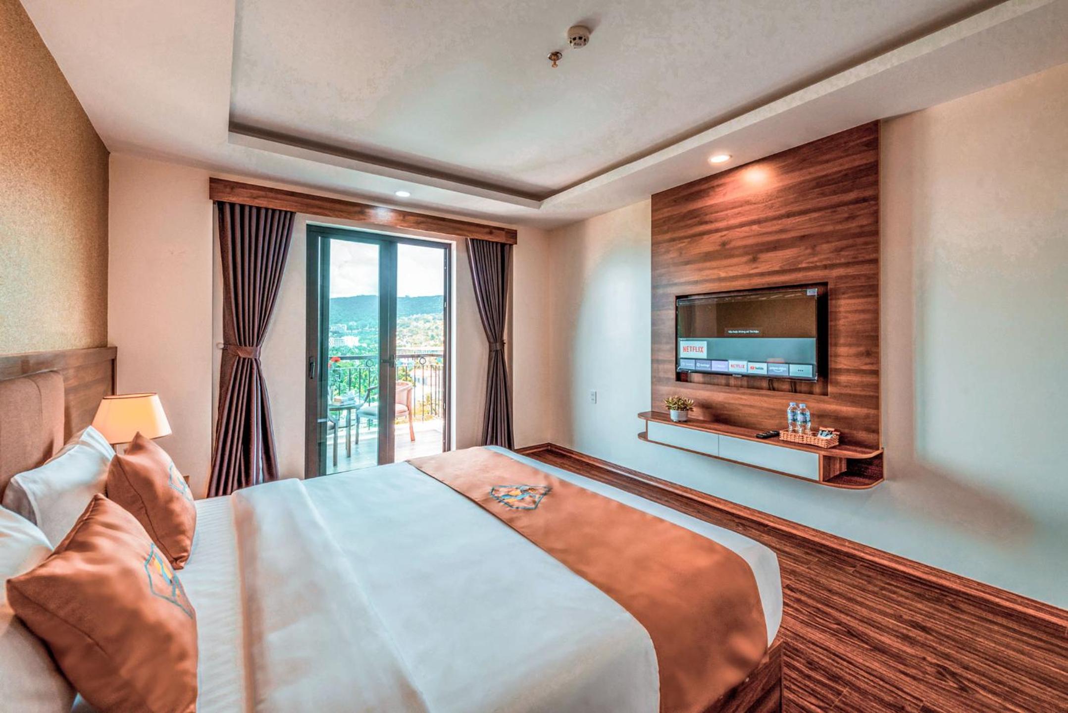 Deluxe Double or Twin Room with Sea View - Photo 28